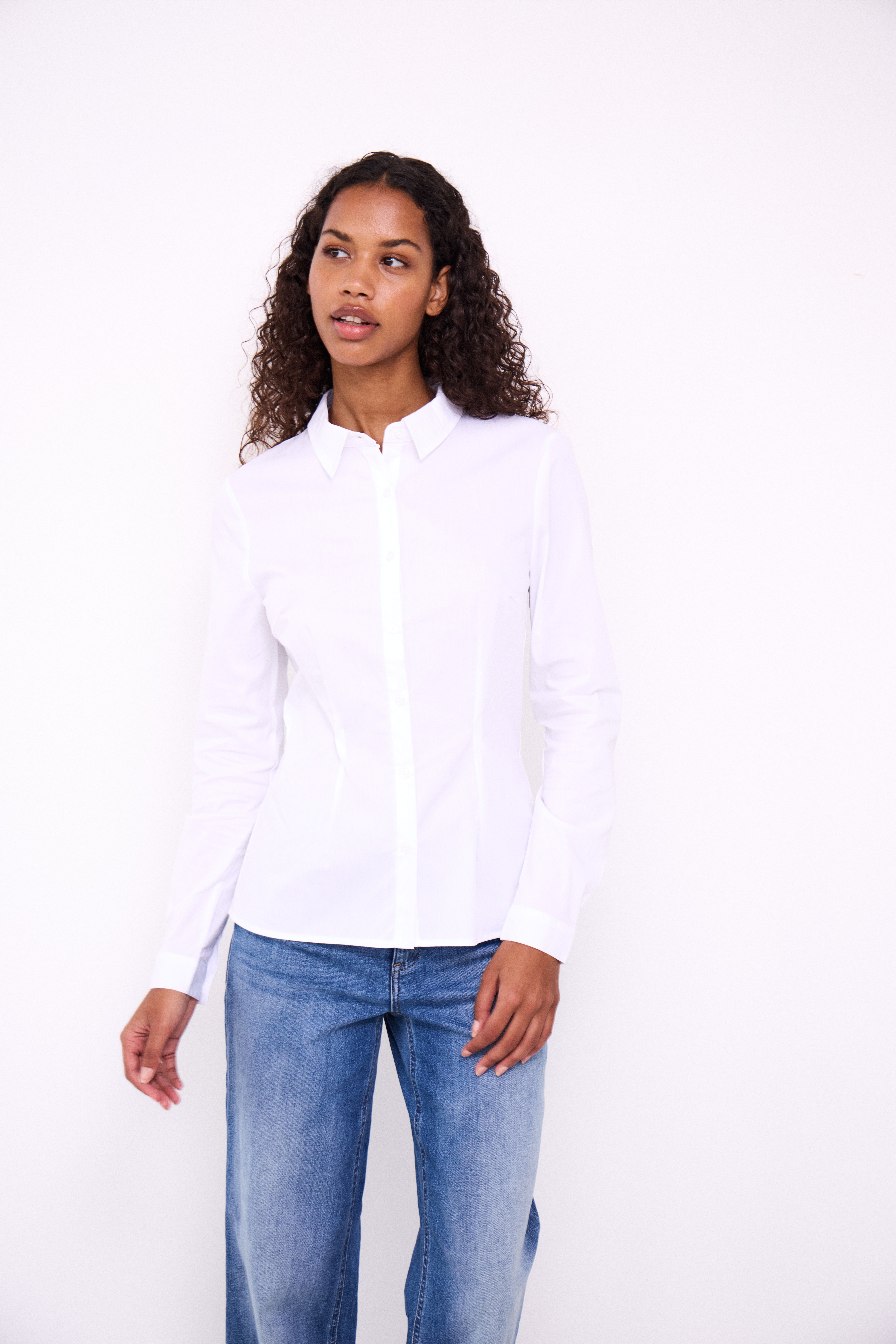 IHDIMA Shirt LOCATION NONE 102533-10100