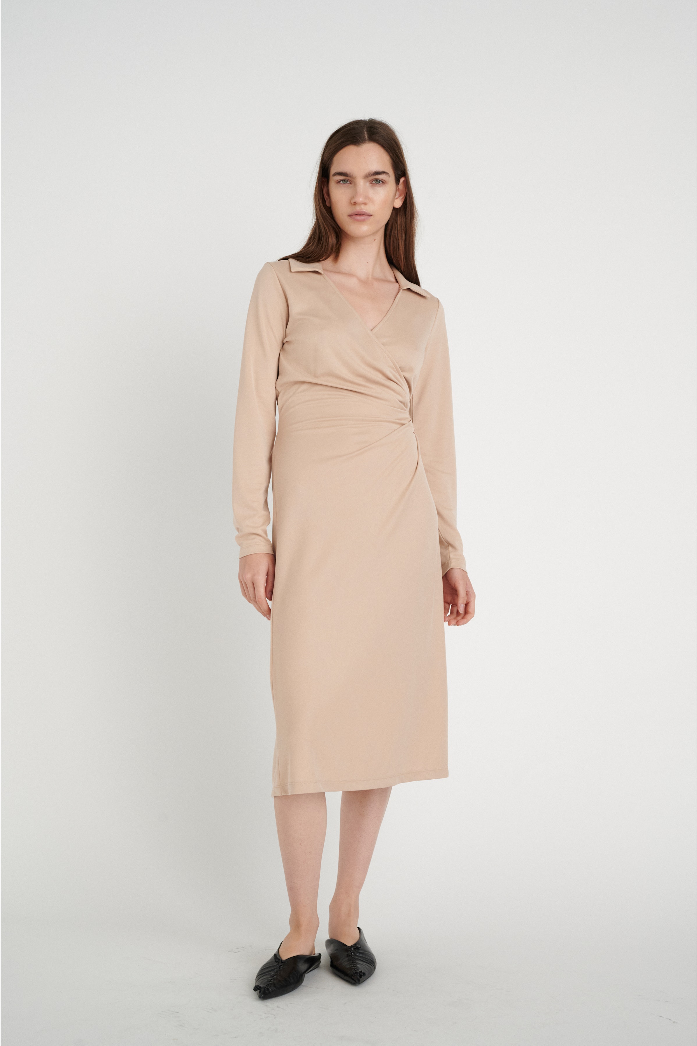 VinnyIW Jurk LOOKBOOK FRONT 30106199-151308