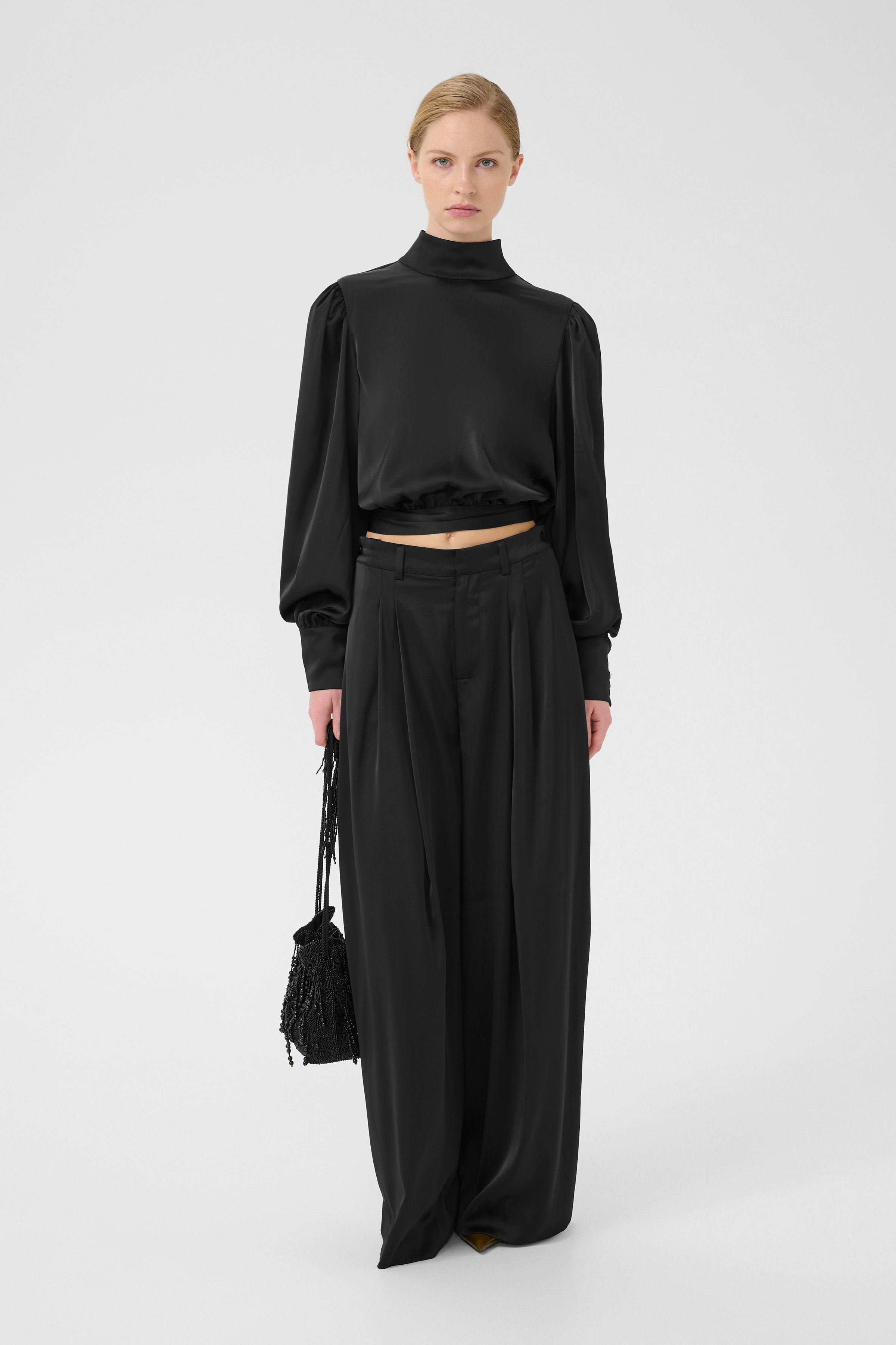 GZrue Blouse LOOKBOOK FRONT 10910803-100017