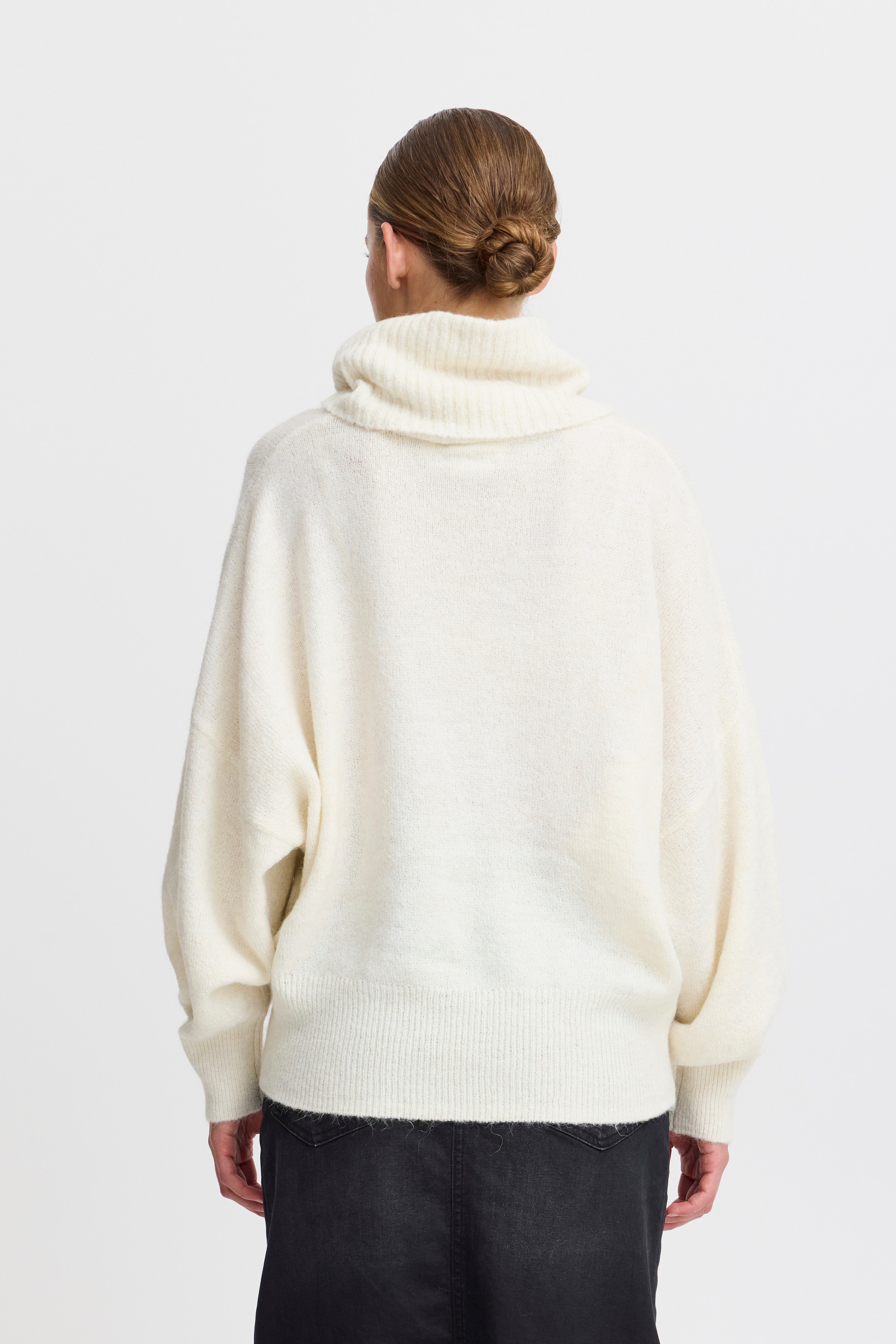 IHKAMARA Pullover LOOKBOOK BACK 20121996-114201