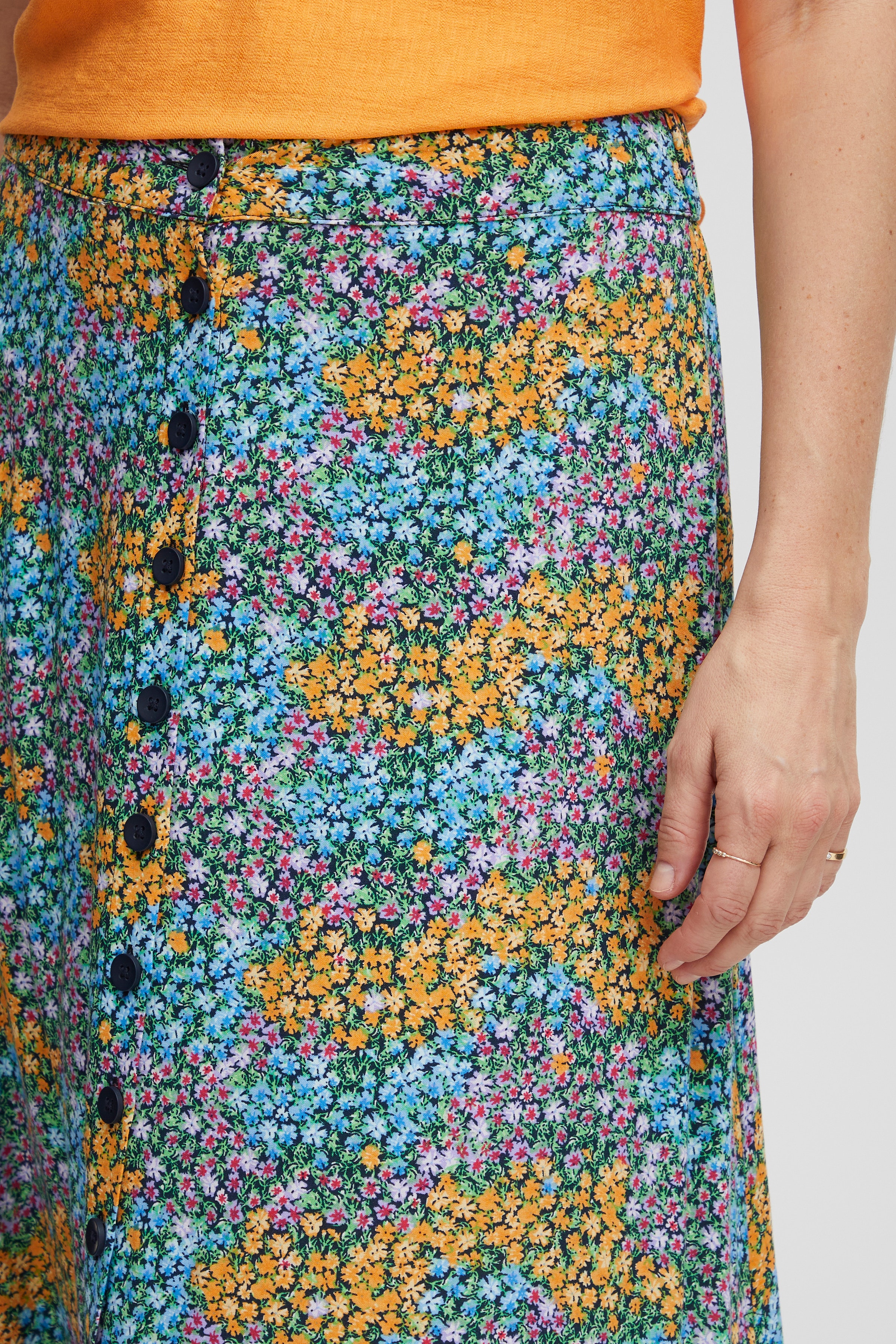 FRFUN Kjol LOOKBOOK DETAIL 20612297-202065