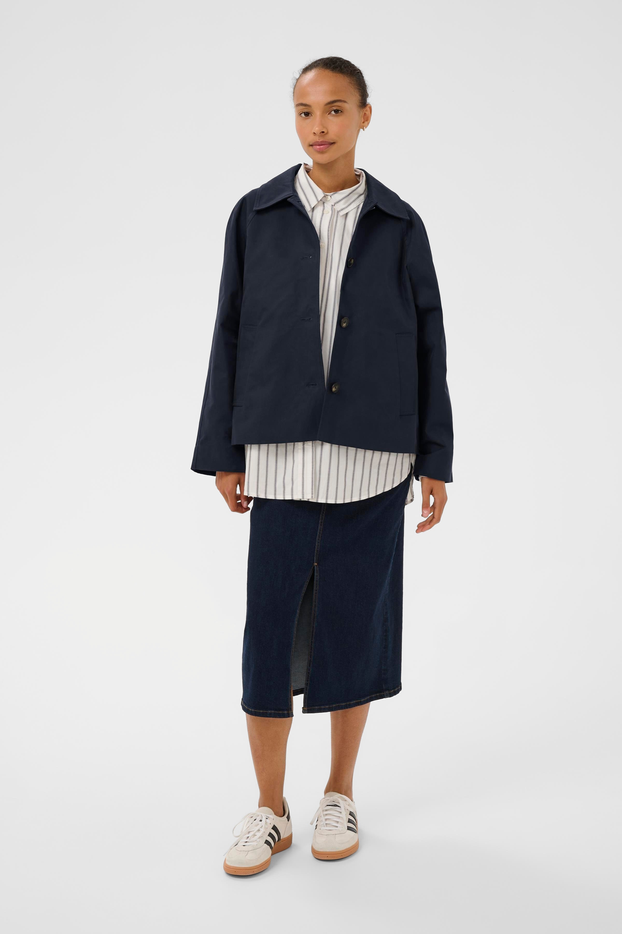 AlinnaPW Outerwear LOOKBOOK FRONT 30310600-194013