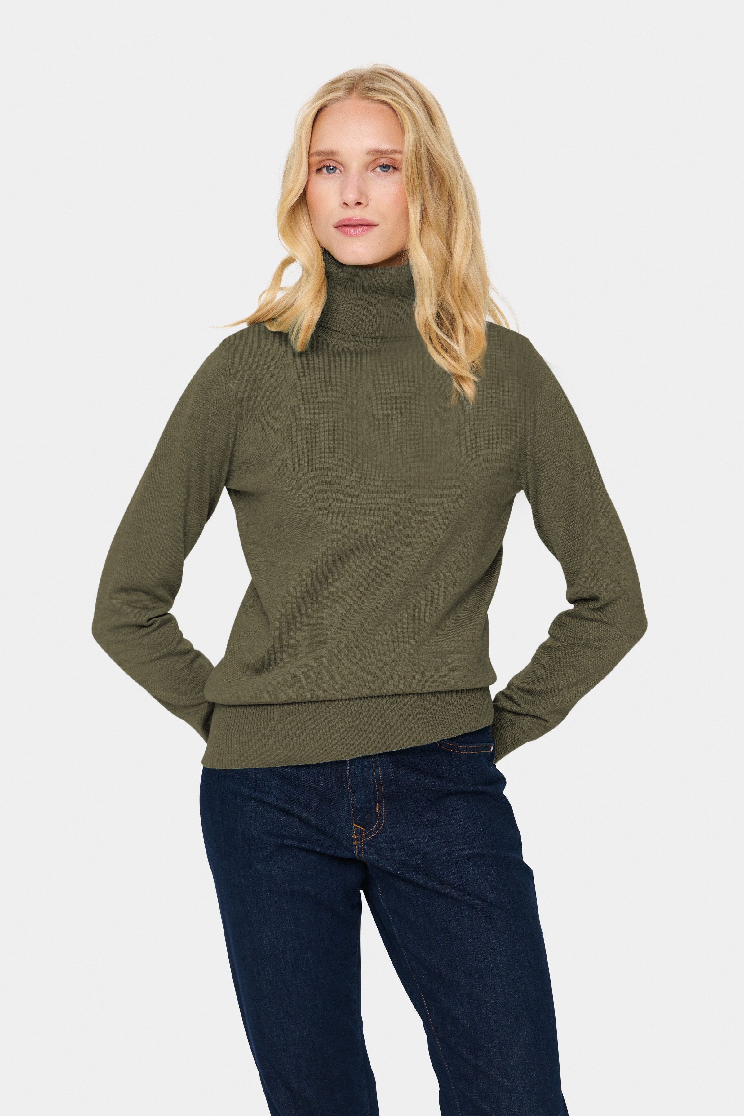 MilaSZ Rollneck Pullover LOOKBOOK FRONT 30500018-1905151