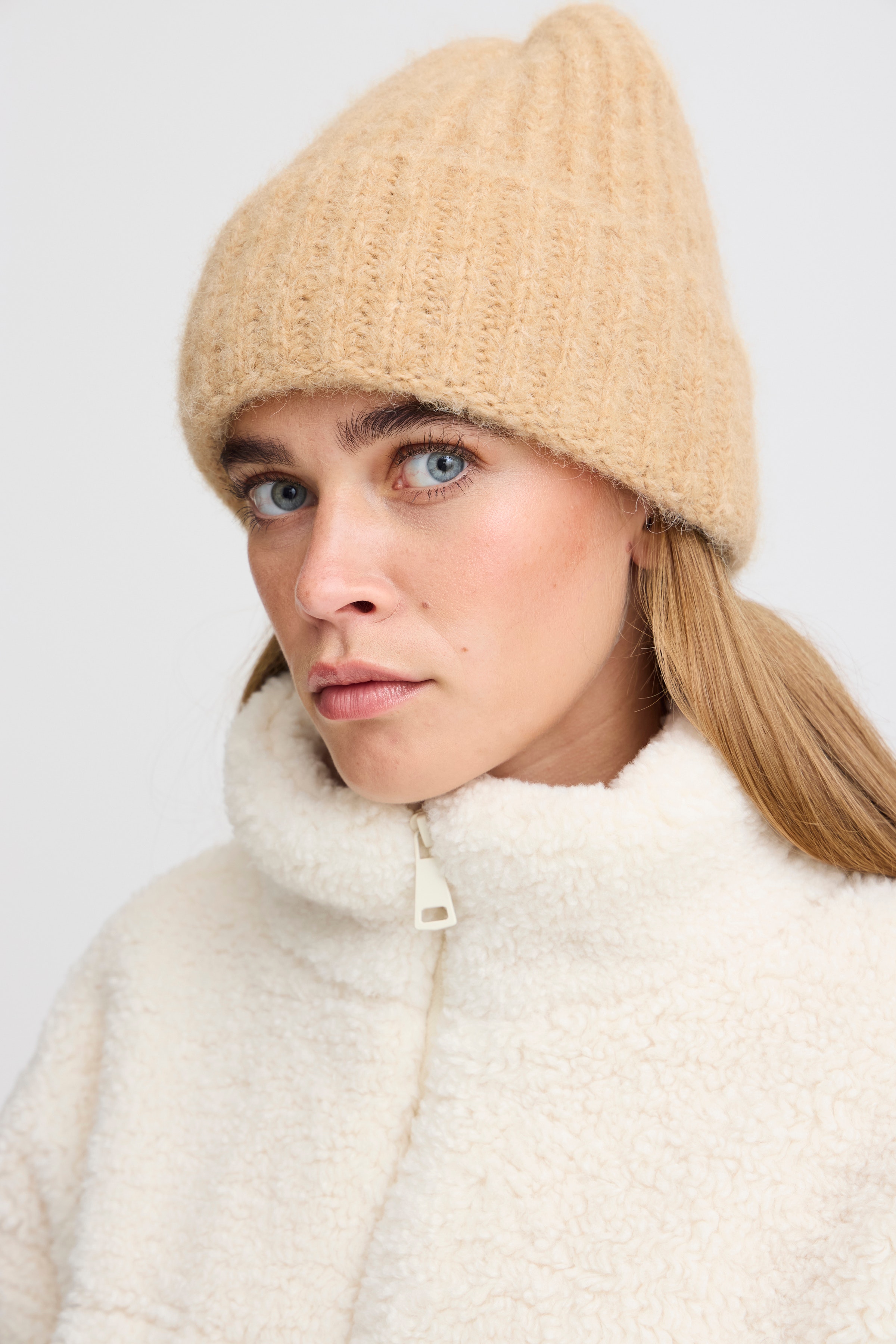 atelier reve IASOLENE Hood
