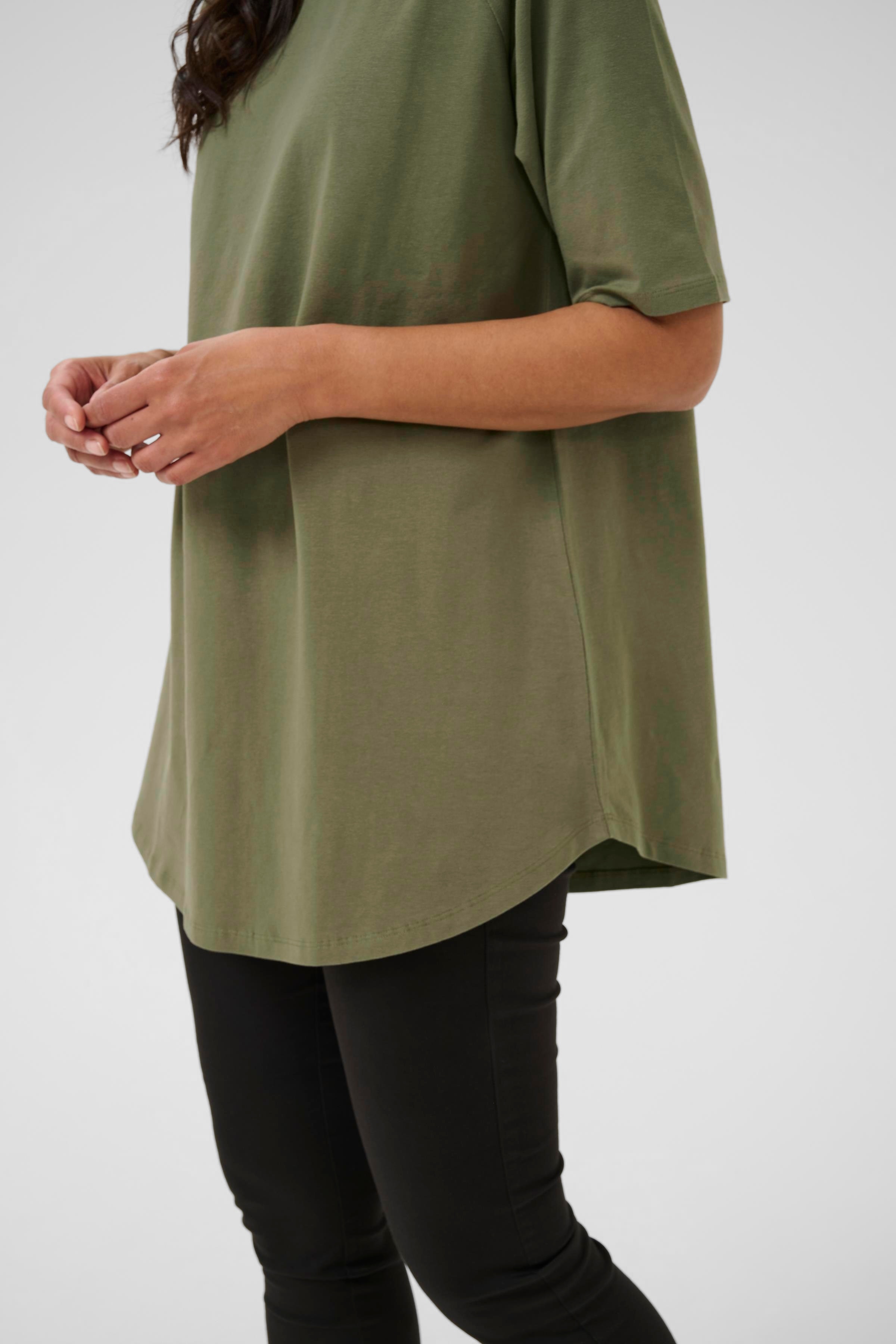 BPane Tunika LOOKBOOK DETAIL 40200073-180515