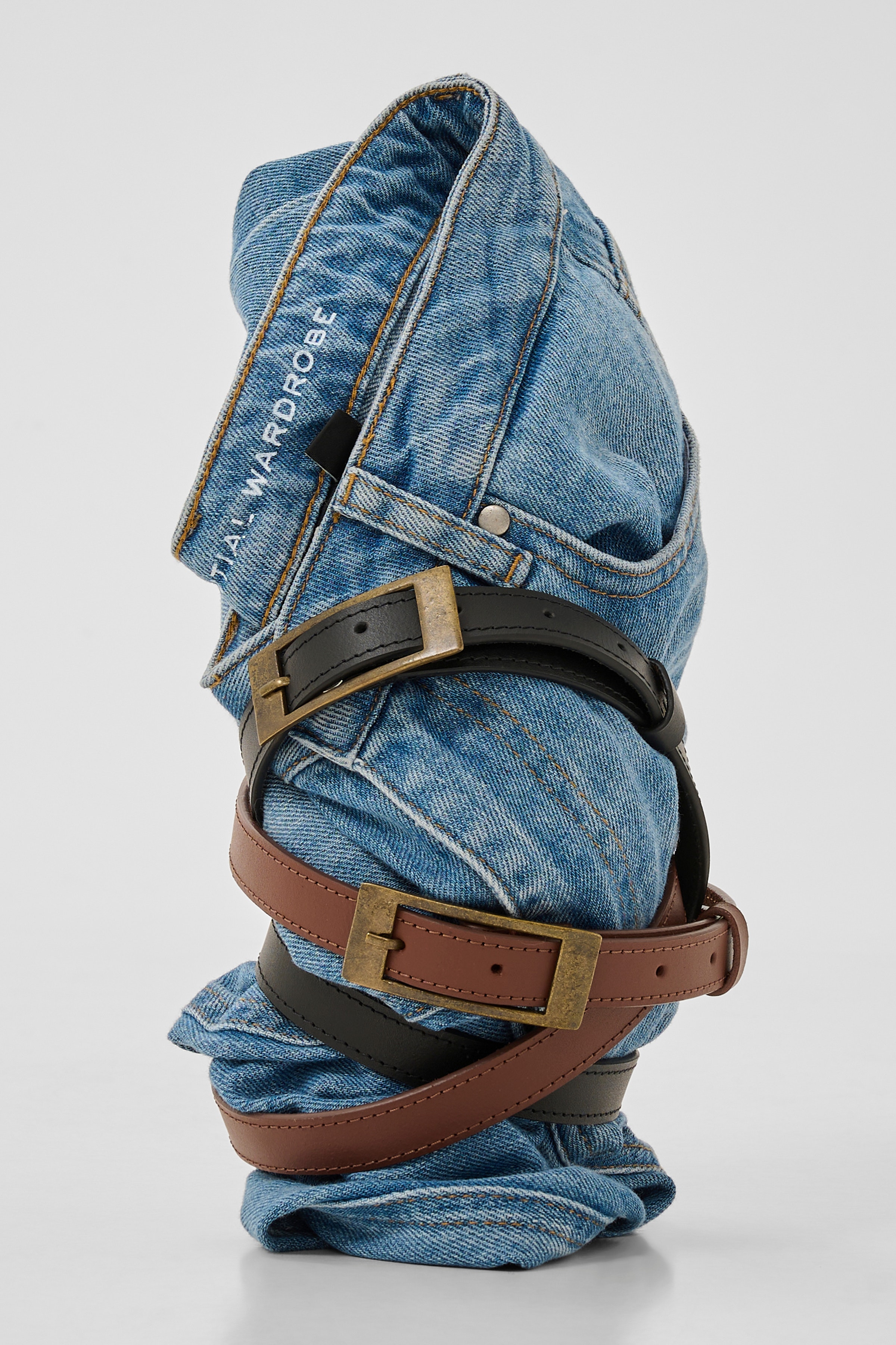 20 THE SIMPLE LEATHER BELT LOCATION NONE 10705535-109349