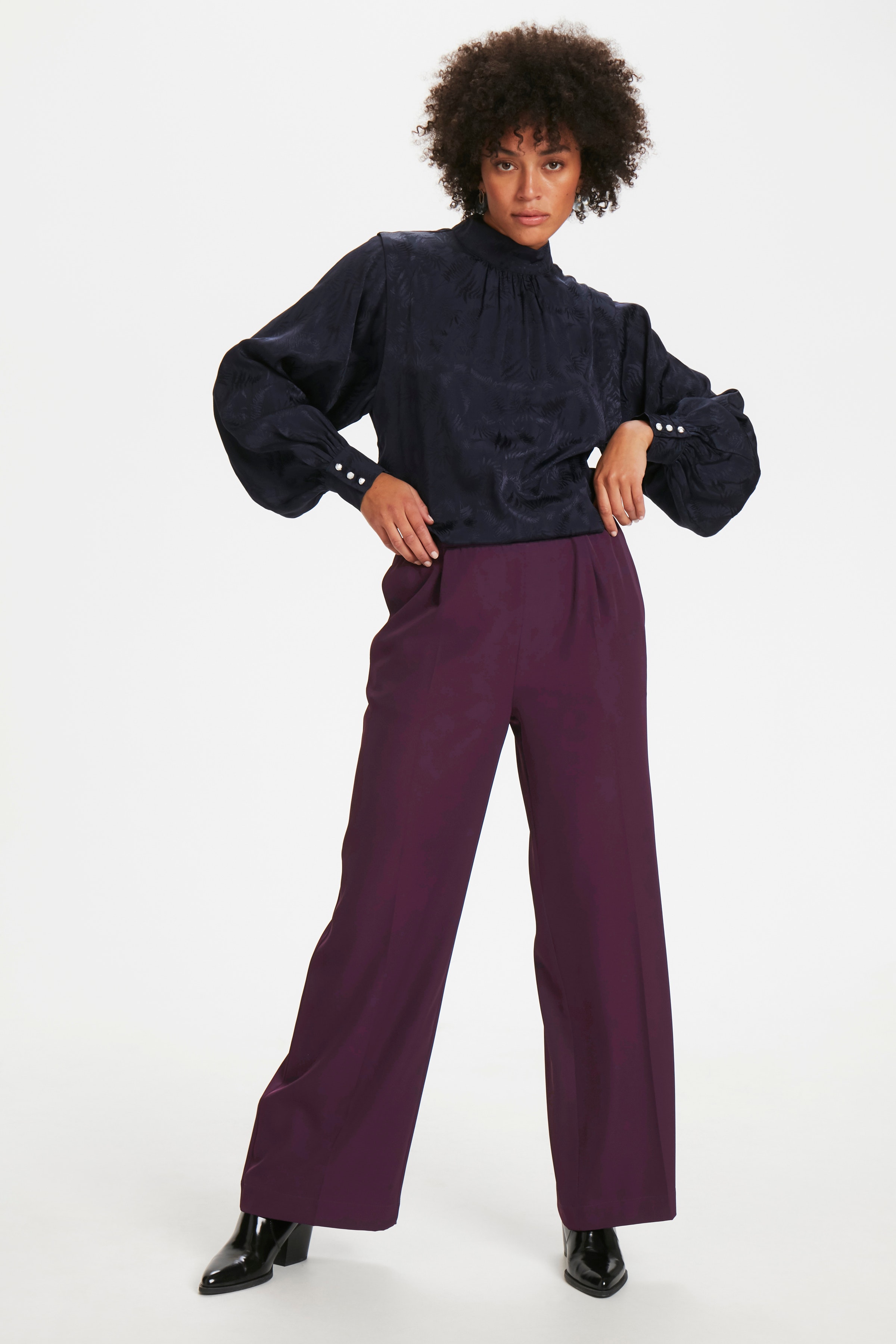 CalesiKB Casual pants LOOKBOOK FRONT 10103126-192118