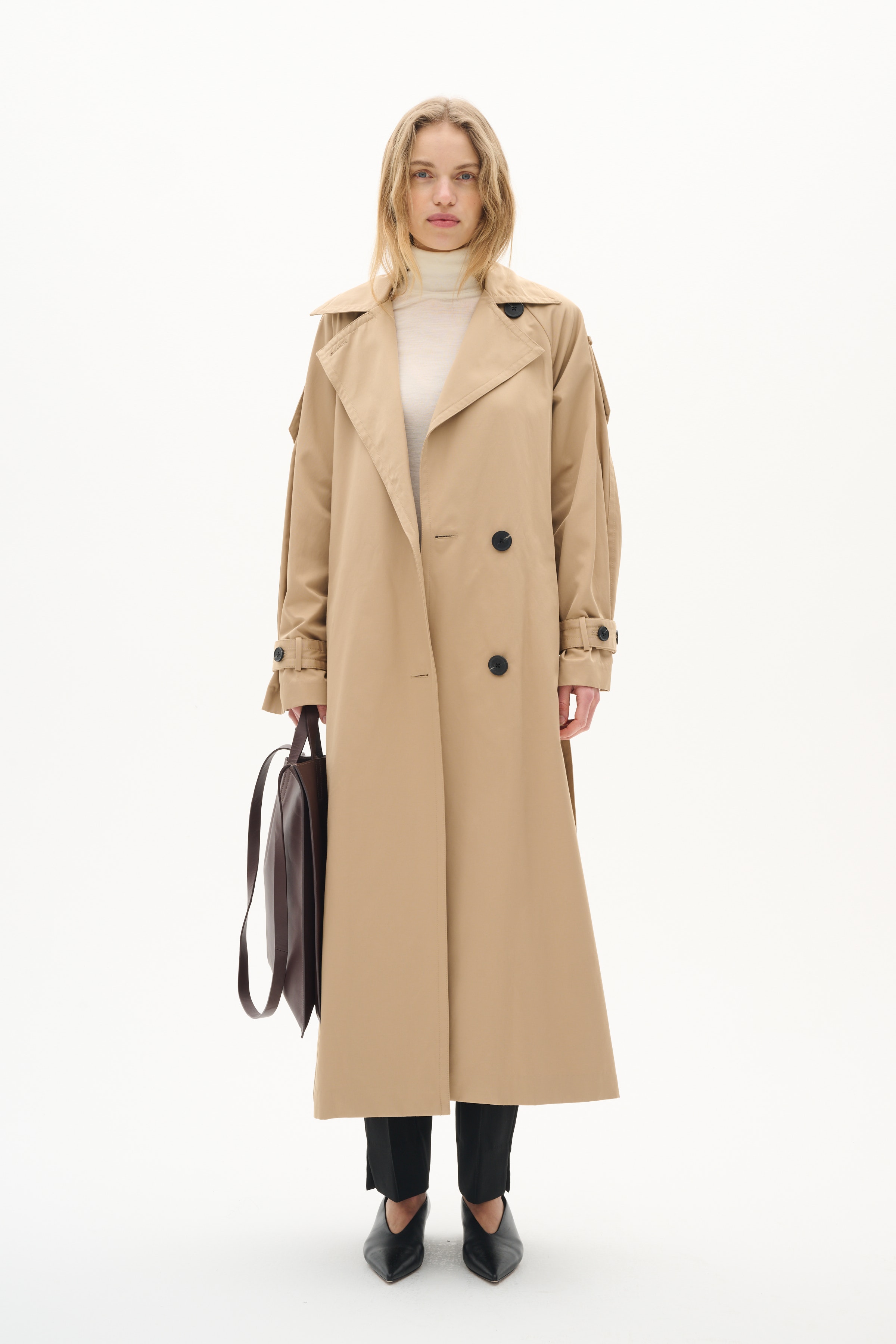 UmayaIW Trenchcoat LOOKBOOK FRONT 30110020-171320