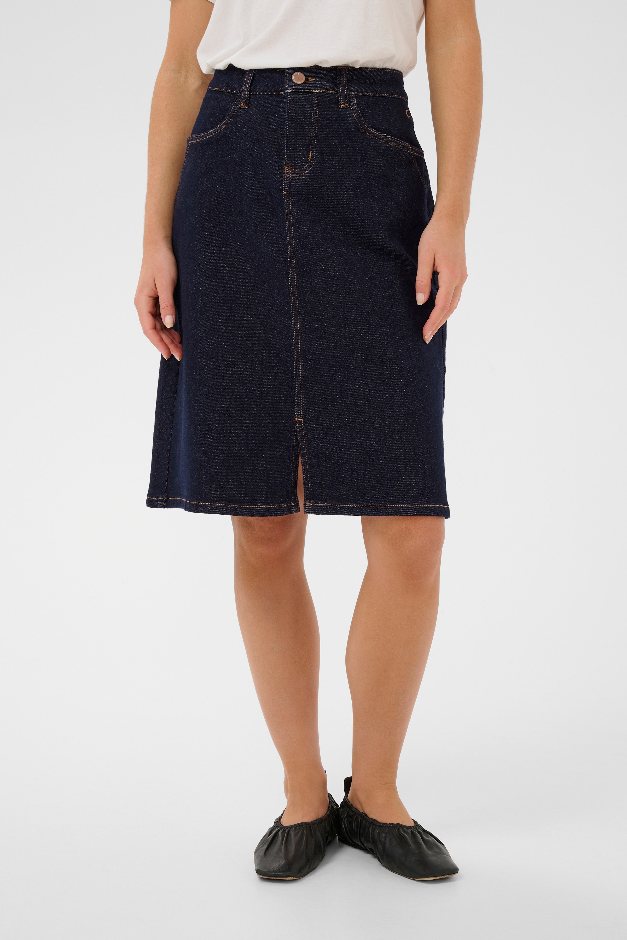 CRDenaya Skirt LOOKBOOK FRONT 10615277-100114