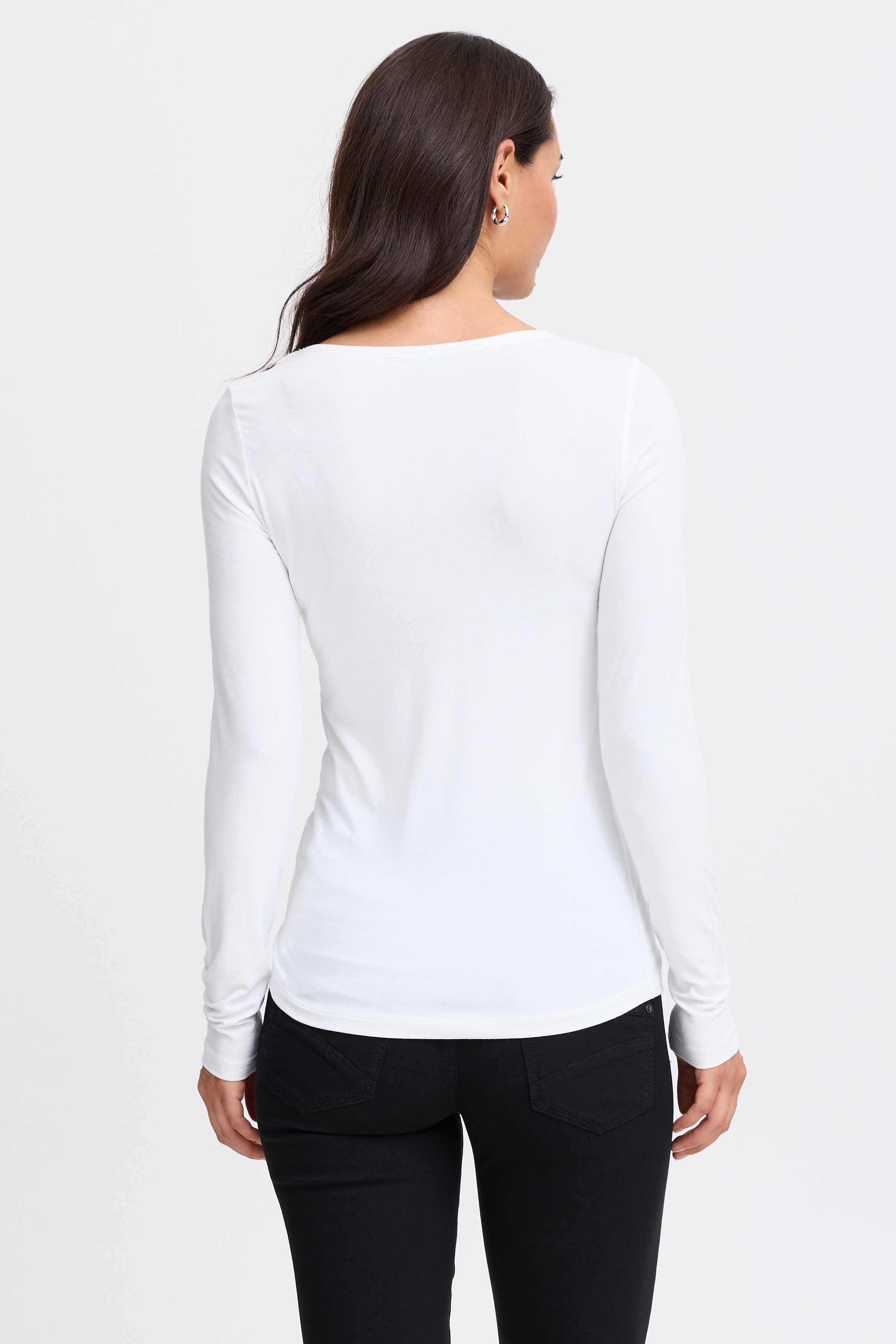 KASICFR LANGERMET T-SHIRT LOOKBOOK FRONT 600543-60002