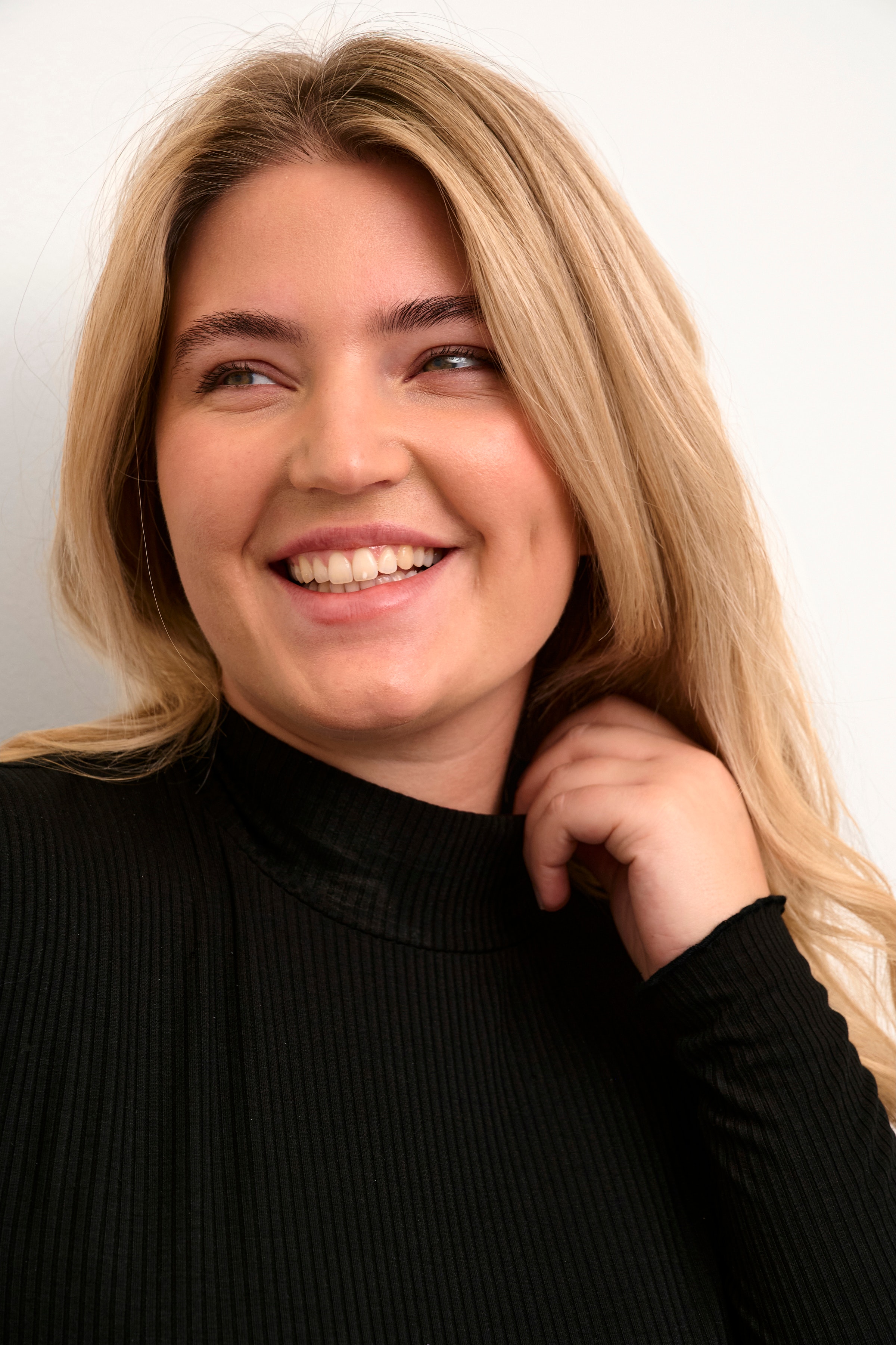 KCdina T-shirt LOOKBOOK DETAIL 10581813-100121