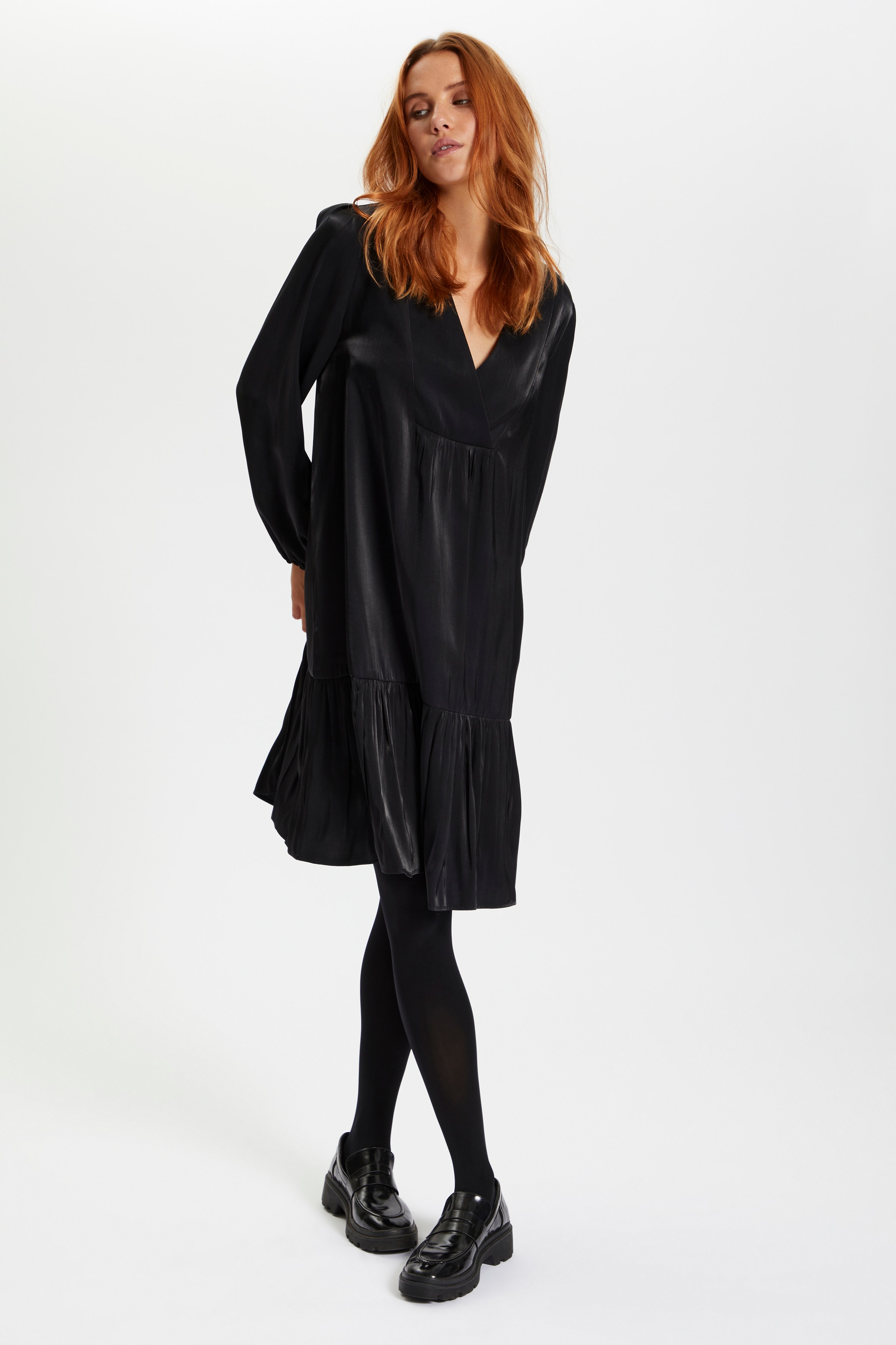  IbinaSZ Dress

 LOOKBOOK FRONT 30511422-193911