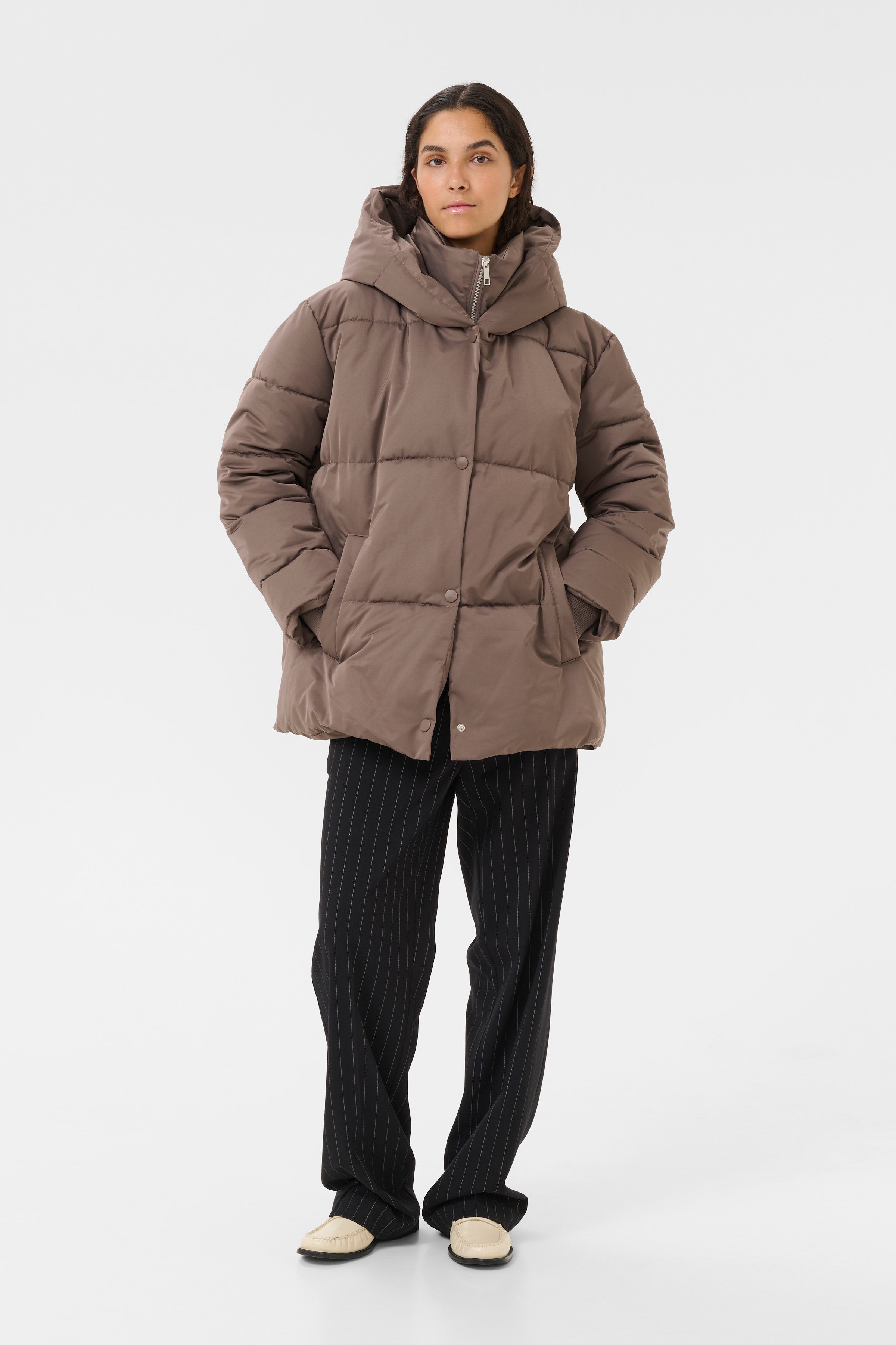KBApril Bovenkleding LOOKBOOK FRONT 10105559-181304