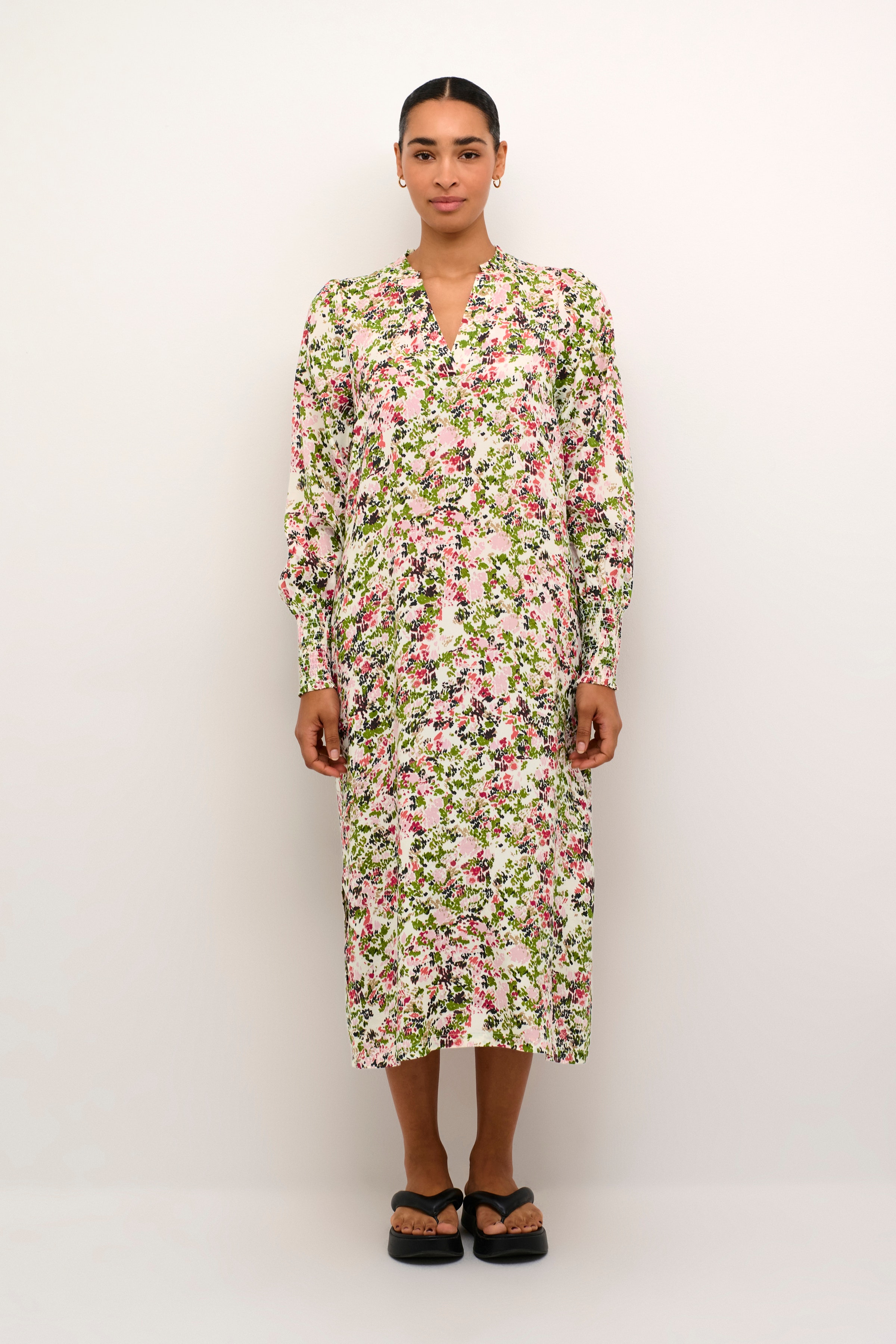 KAdrylia Kleid LOOKBOOK FRONT 10507646-105426