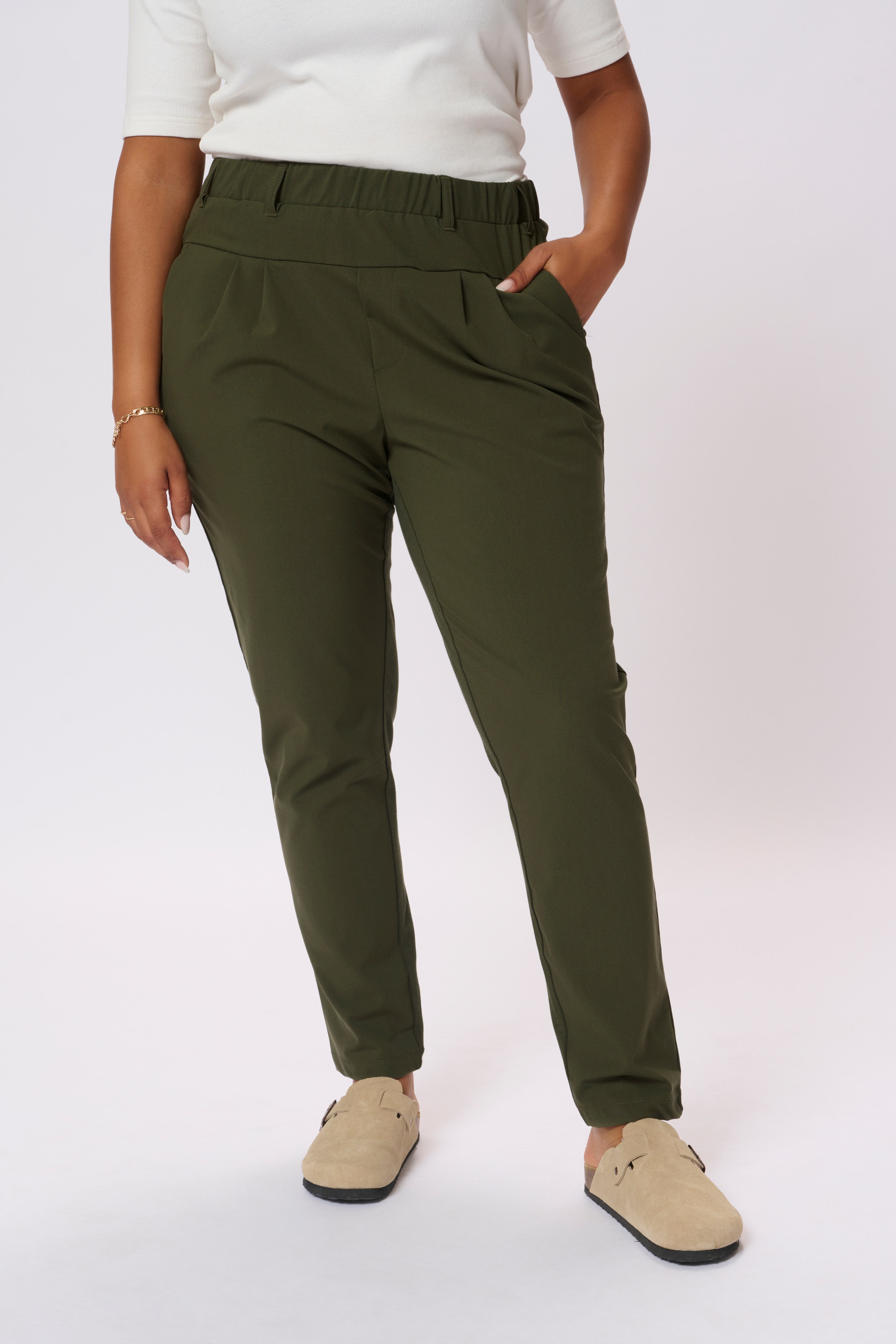 KCjia Broek LOOKBOOK FRONT 10580007-190511