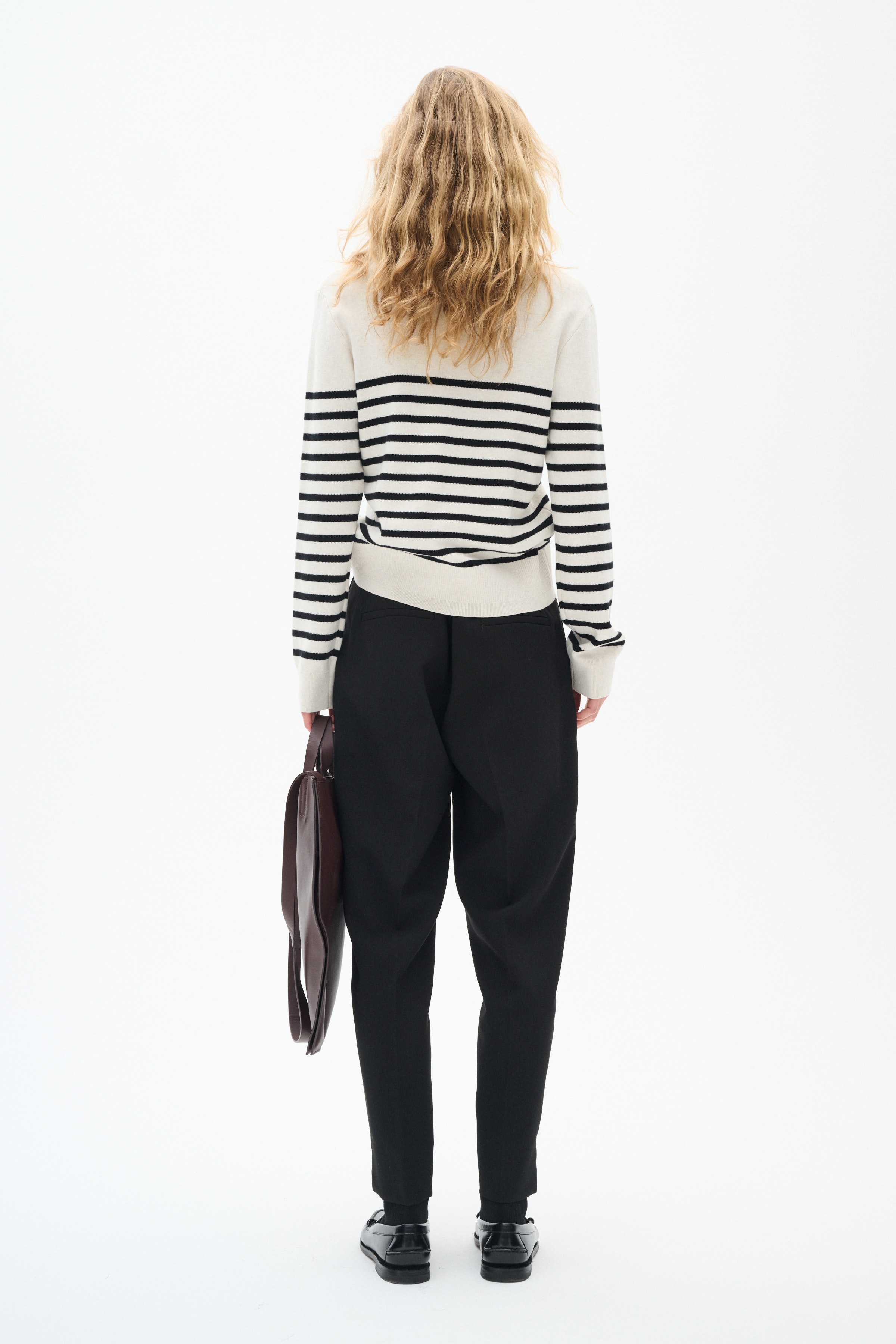 WallisIW Pullover LOOKBOOK FRONT 30110297-300667