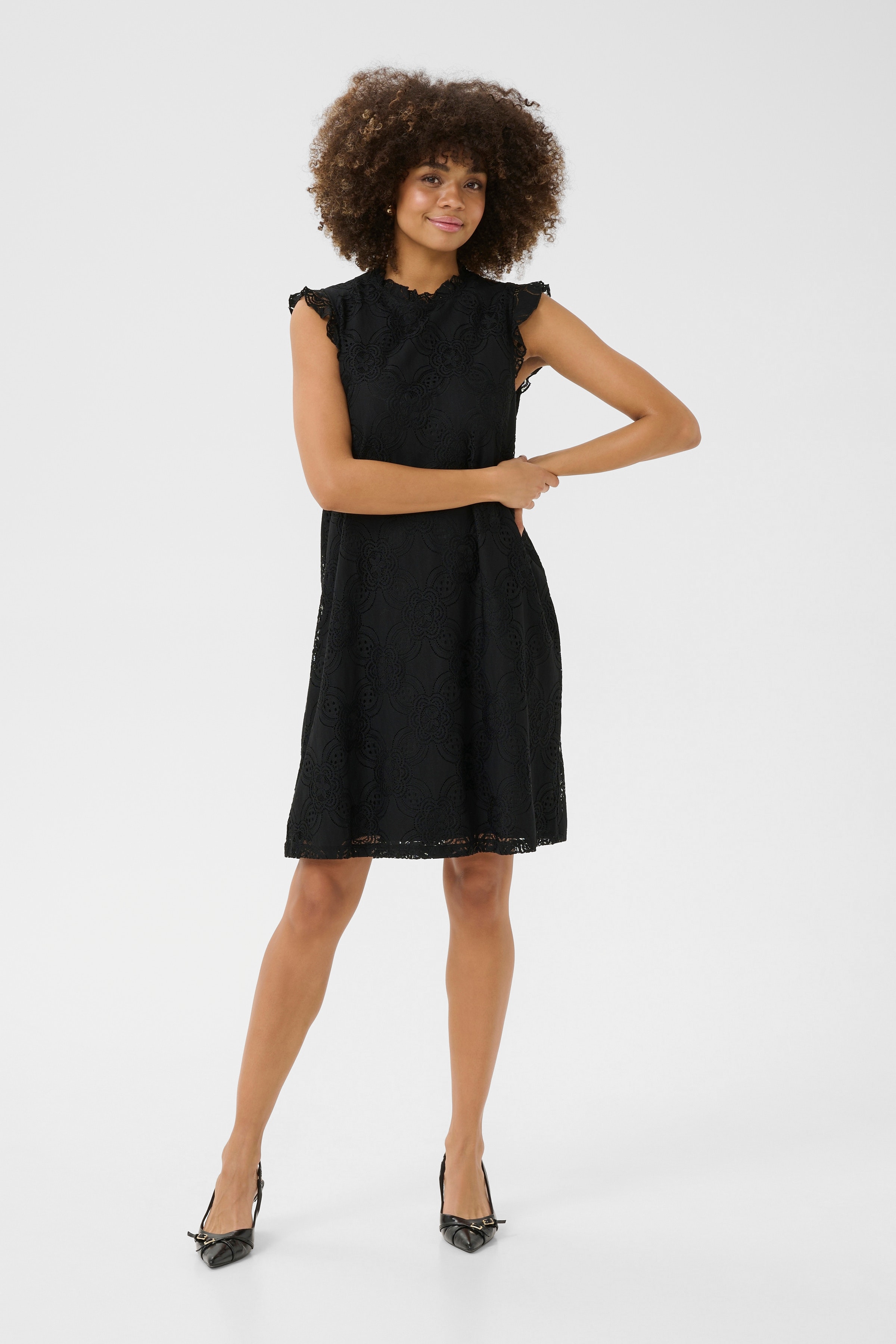 CUfania Dress LOOKBOOK FRONT 50112064-500012