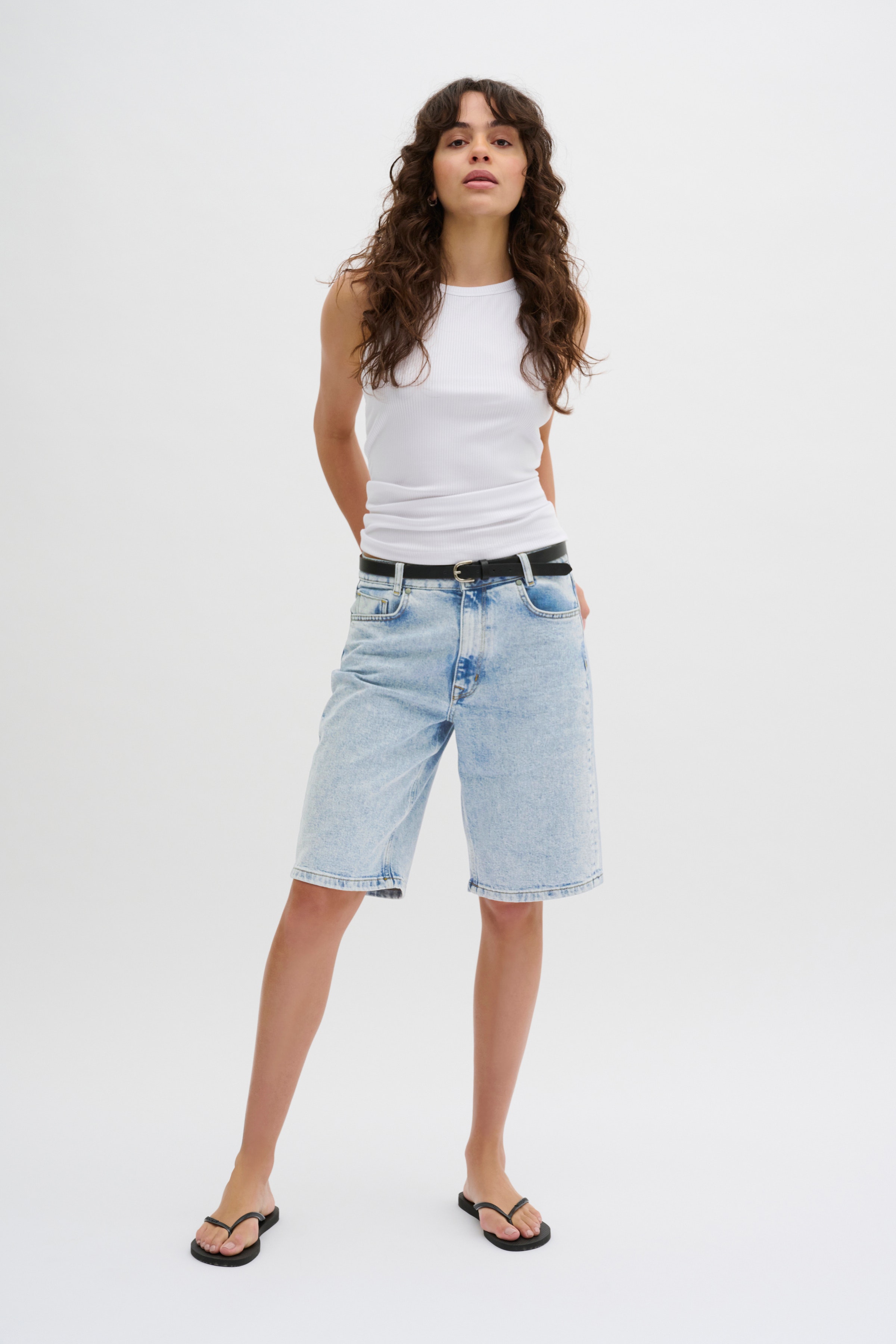 StellaMW Shorts LOOKBOOK FRONT 10703892-100045