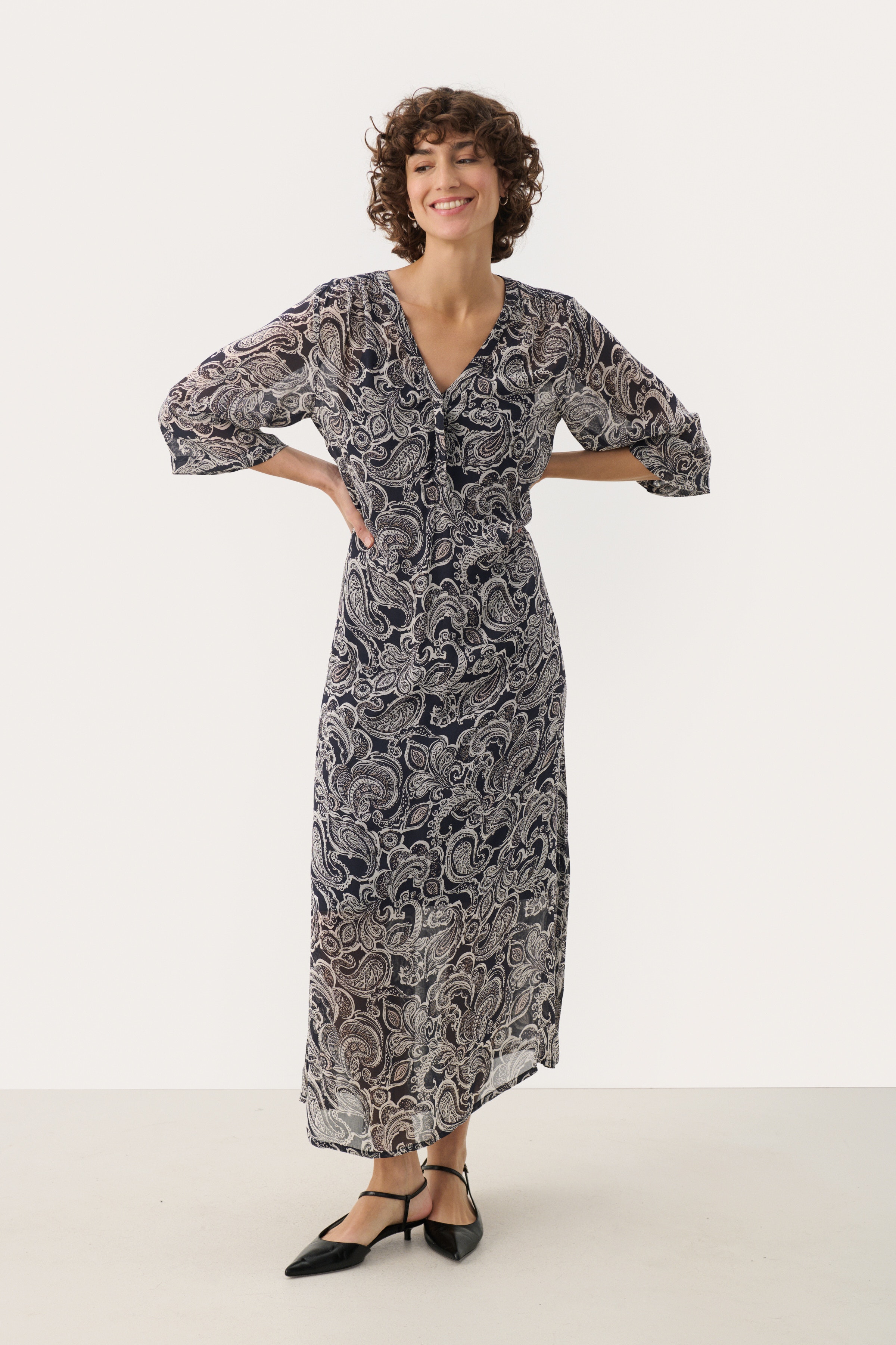 BeritPW Lång klänning LOOKBOOK FRONT 30307831-303617