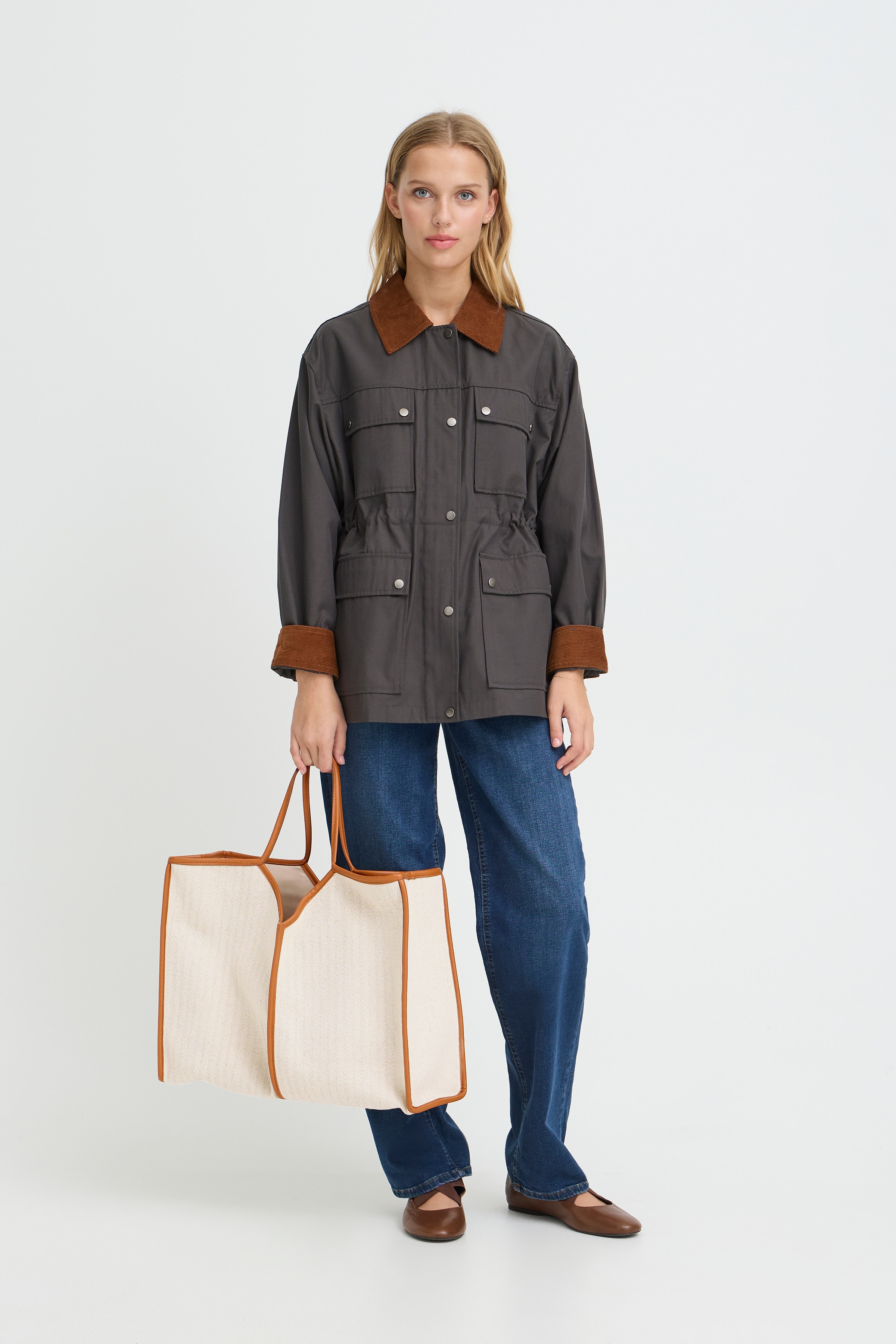 IAALICE Bag LOOKBOOK FRONT 20125304-151304