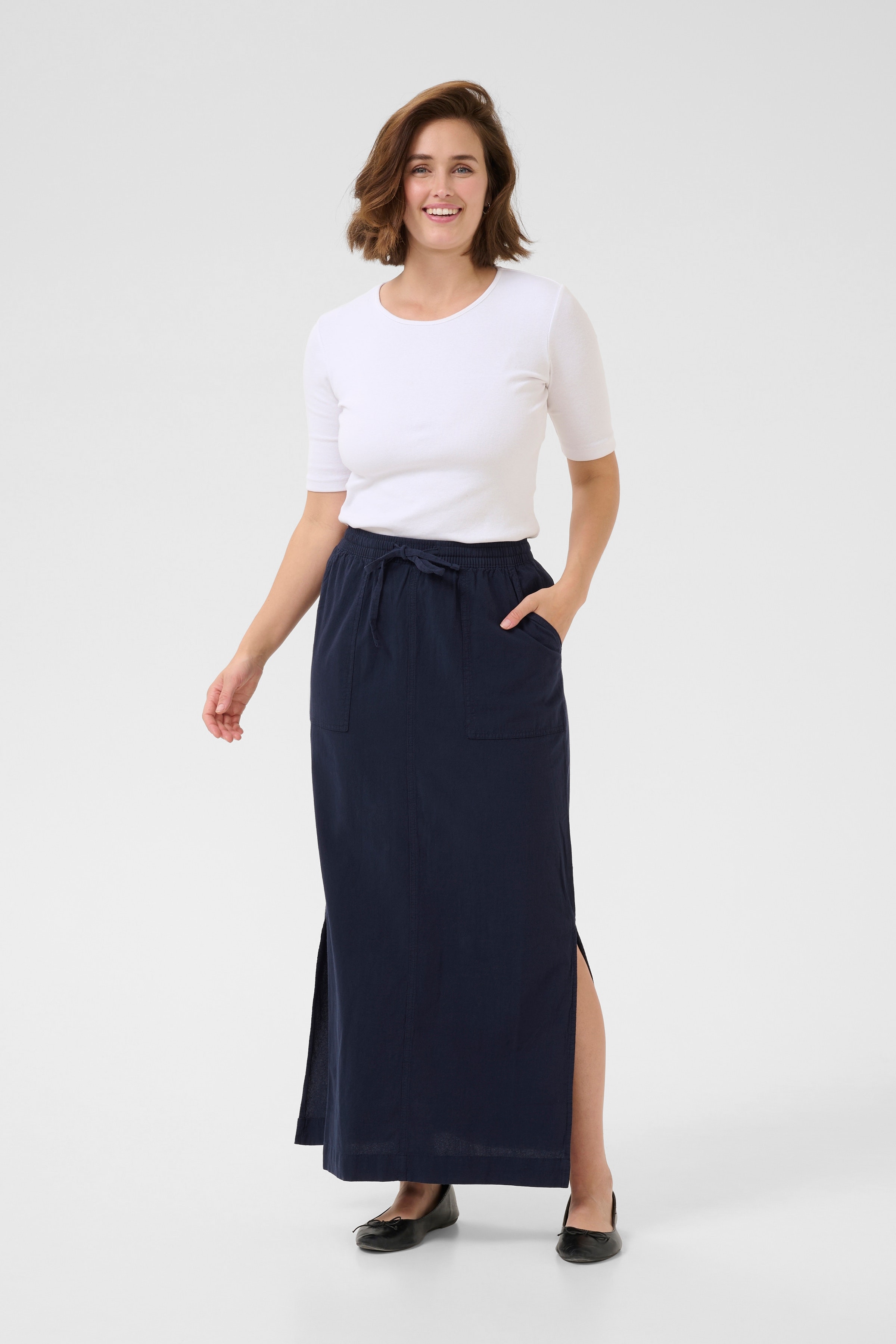 KAnaya Skirt LOOKBOOK FRONT 10509504-194020