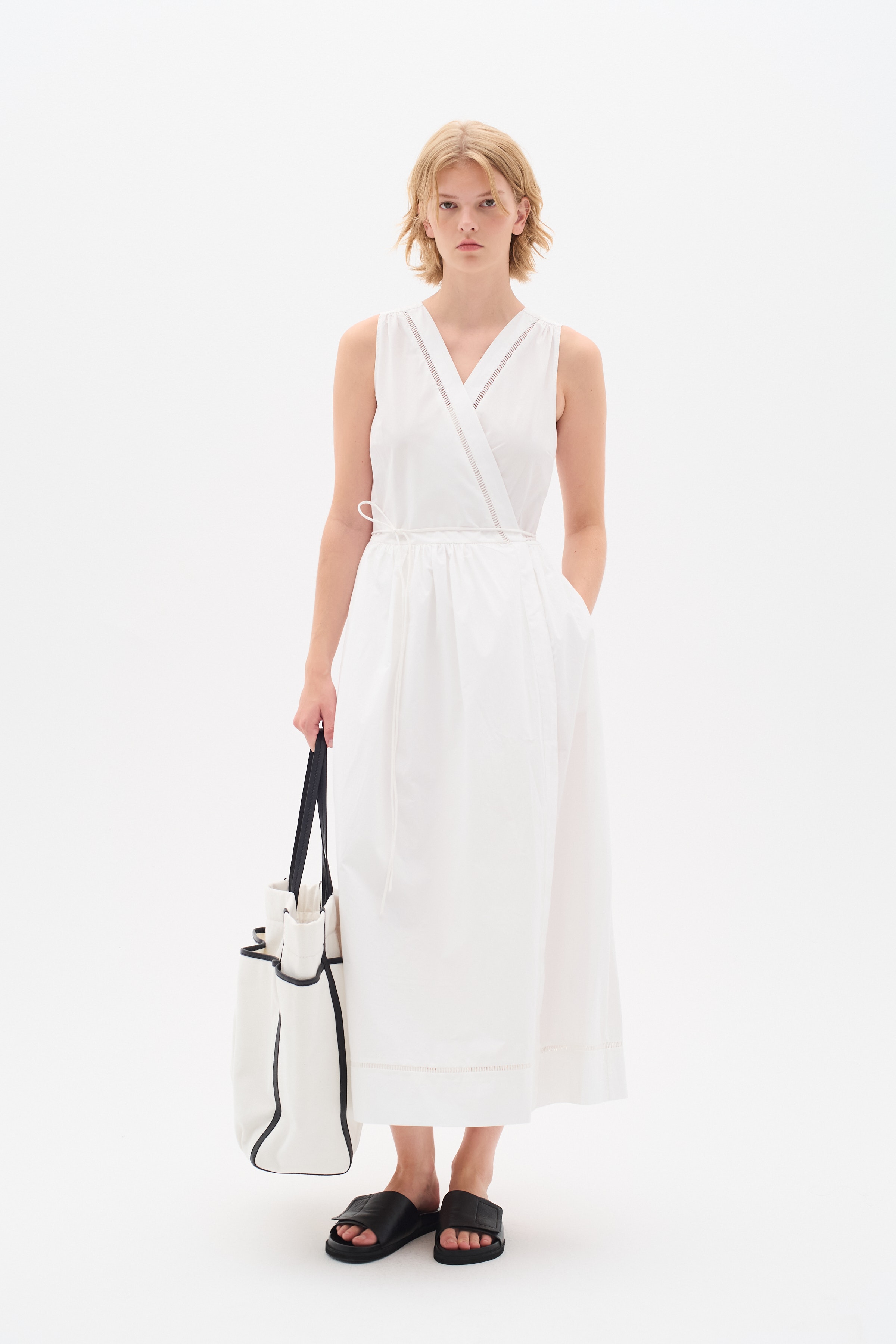 FurlaIW Kleid LOOKBOOK FRONT 30110408-300001