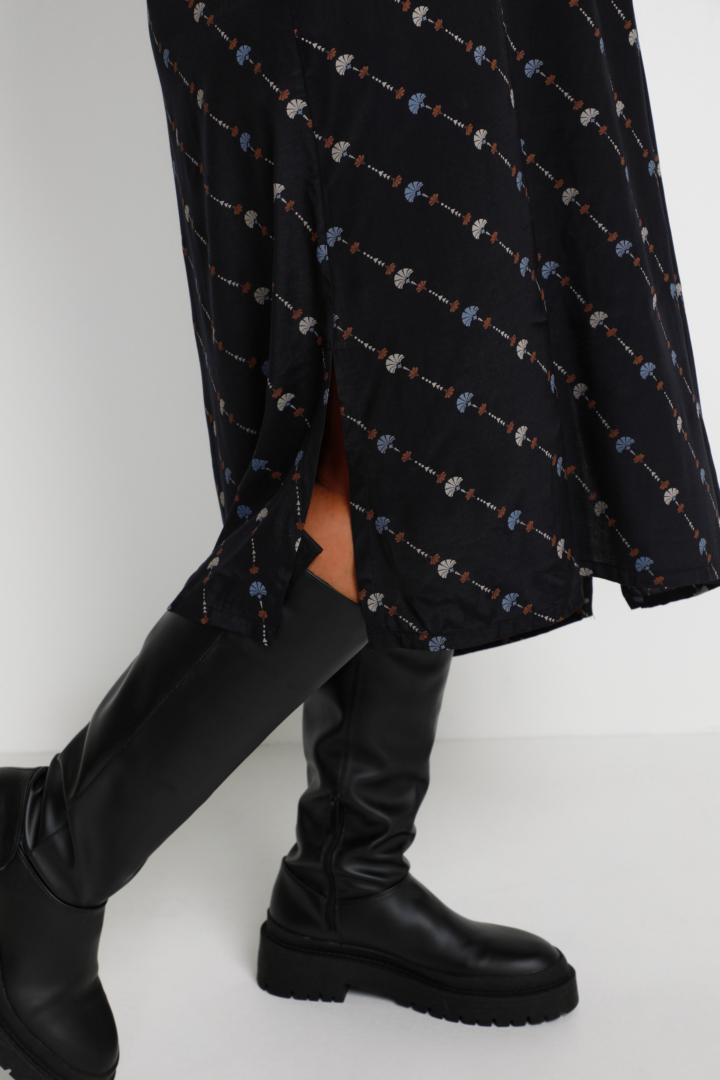 KClinoma Jurk LOOKBOOK DETAIL 10581114-103291