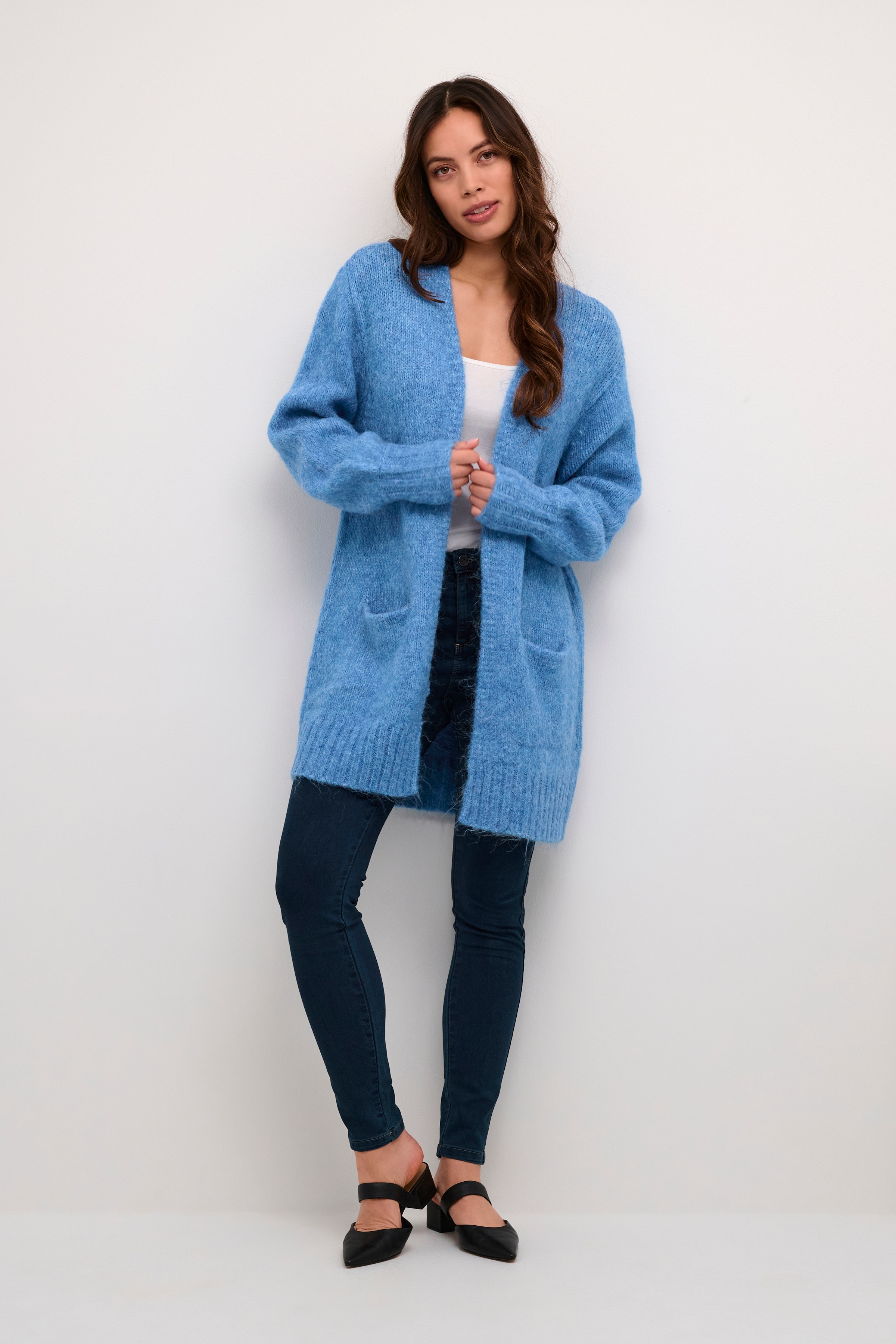 KAalioma Cardigan LOOKBOOK FRONT 10505567-1840391