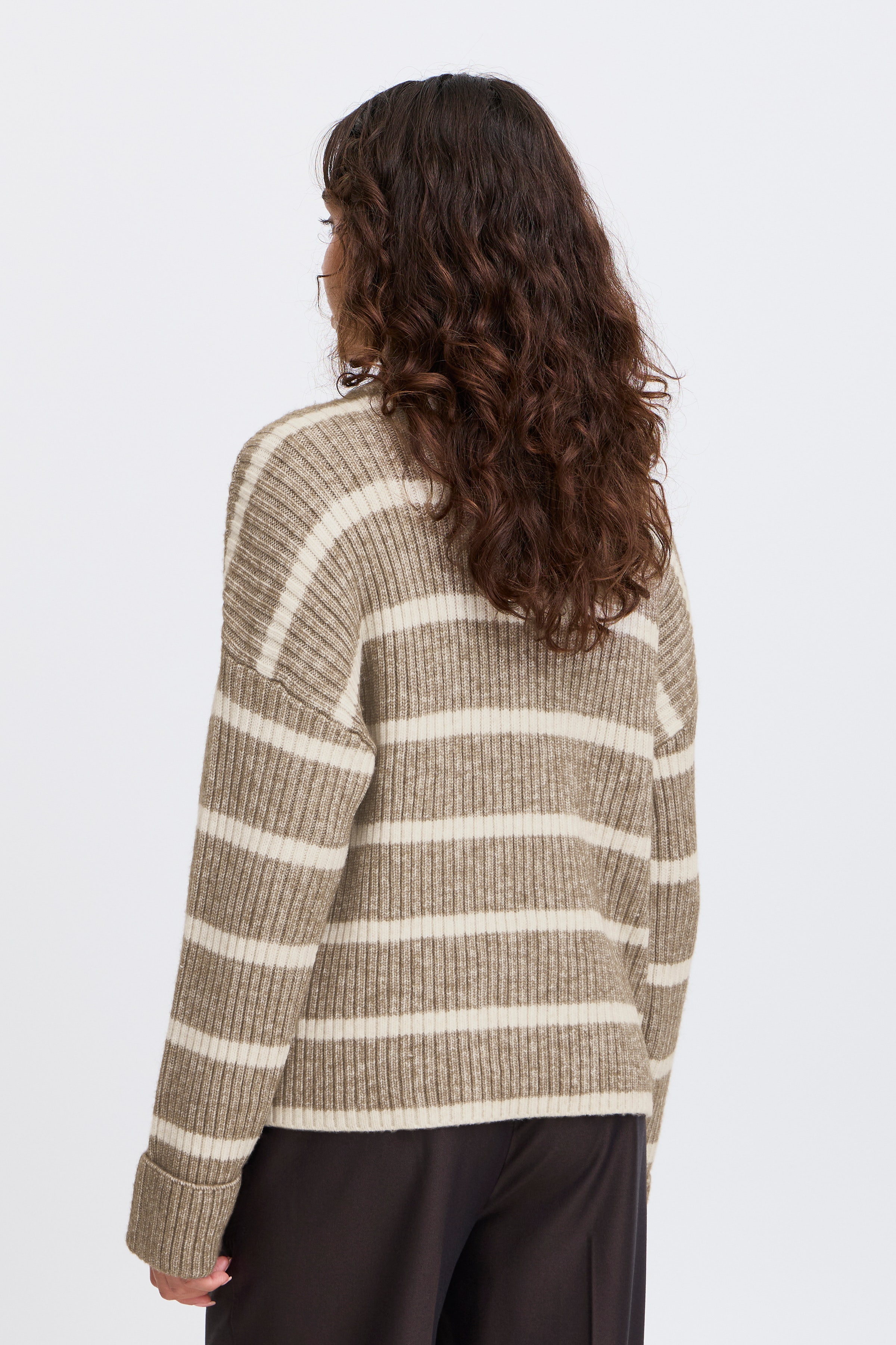 FRELLY Pullover LOOKBOOK FRONT 20612973-203392