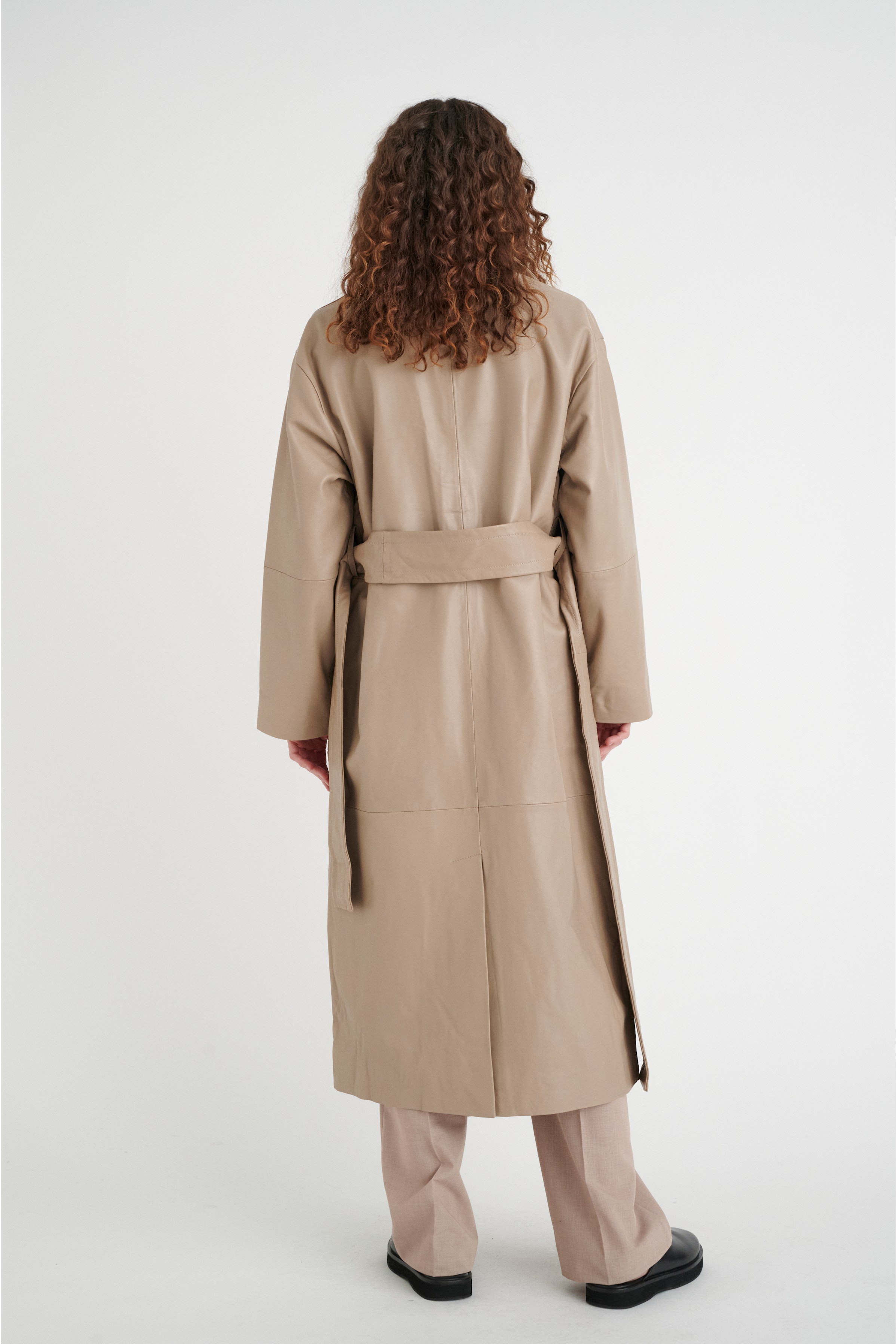 MirenIW Coat LOOKBOOK FRONT 30107406-151308