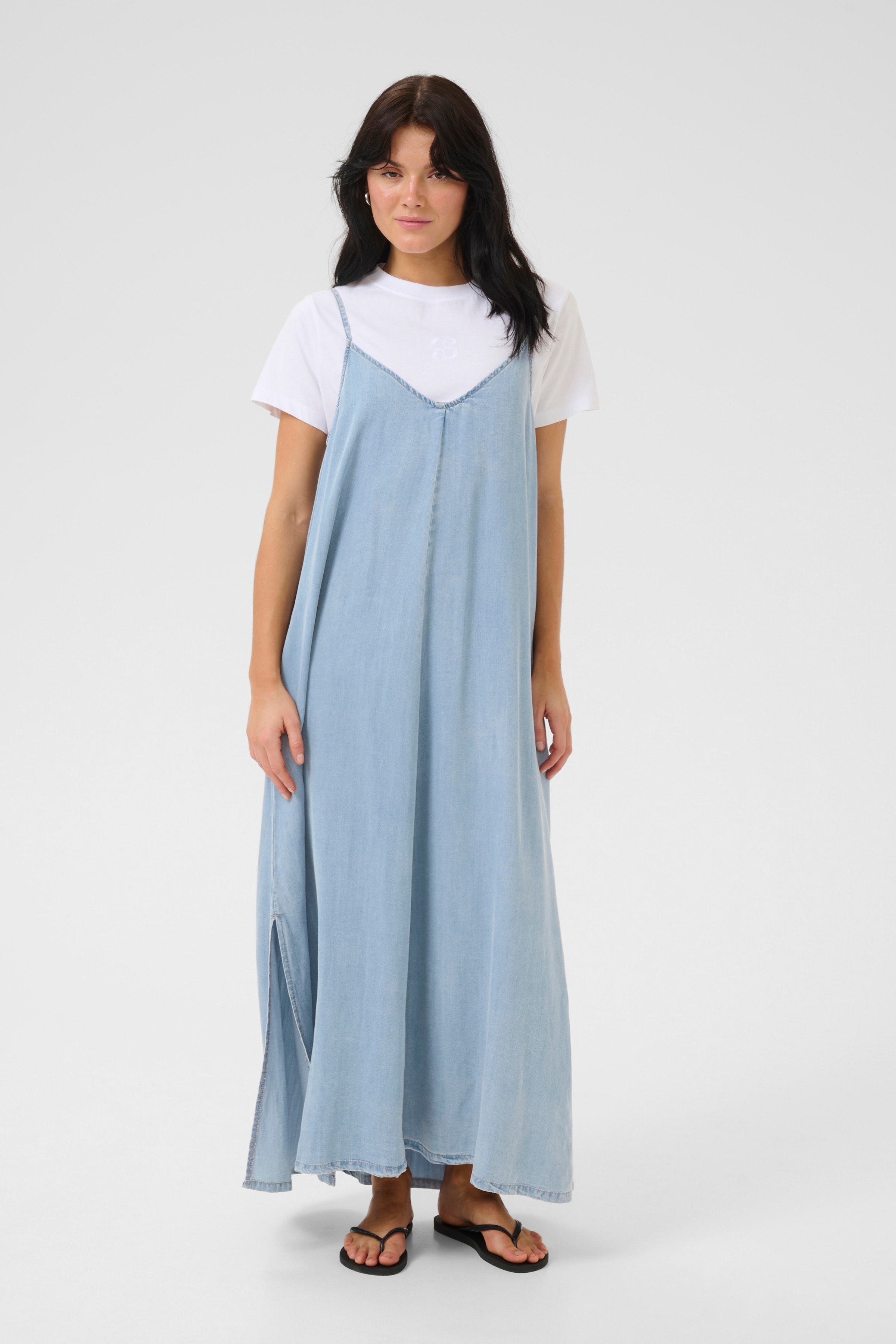 NellyMW Jurk LOOKBOOK FRONT 10704742-100045