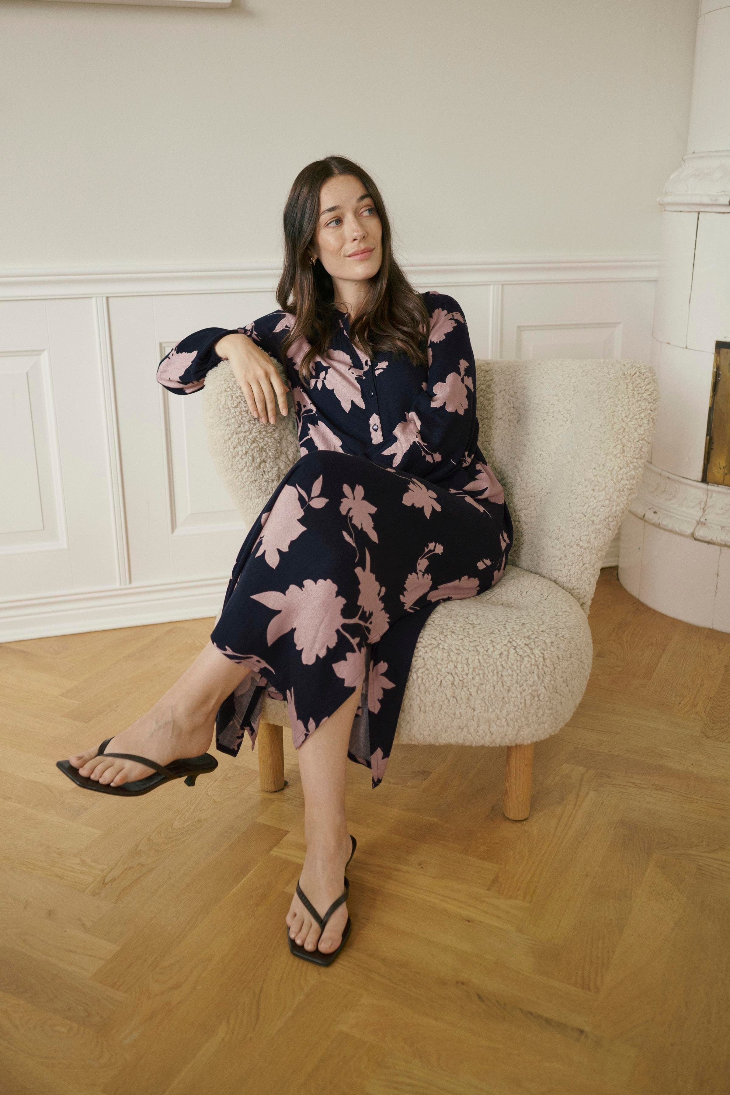 BPelisa Kleid LOCATION NONE 40200046-108651