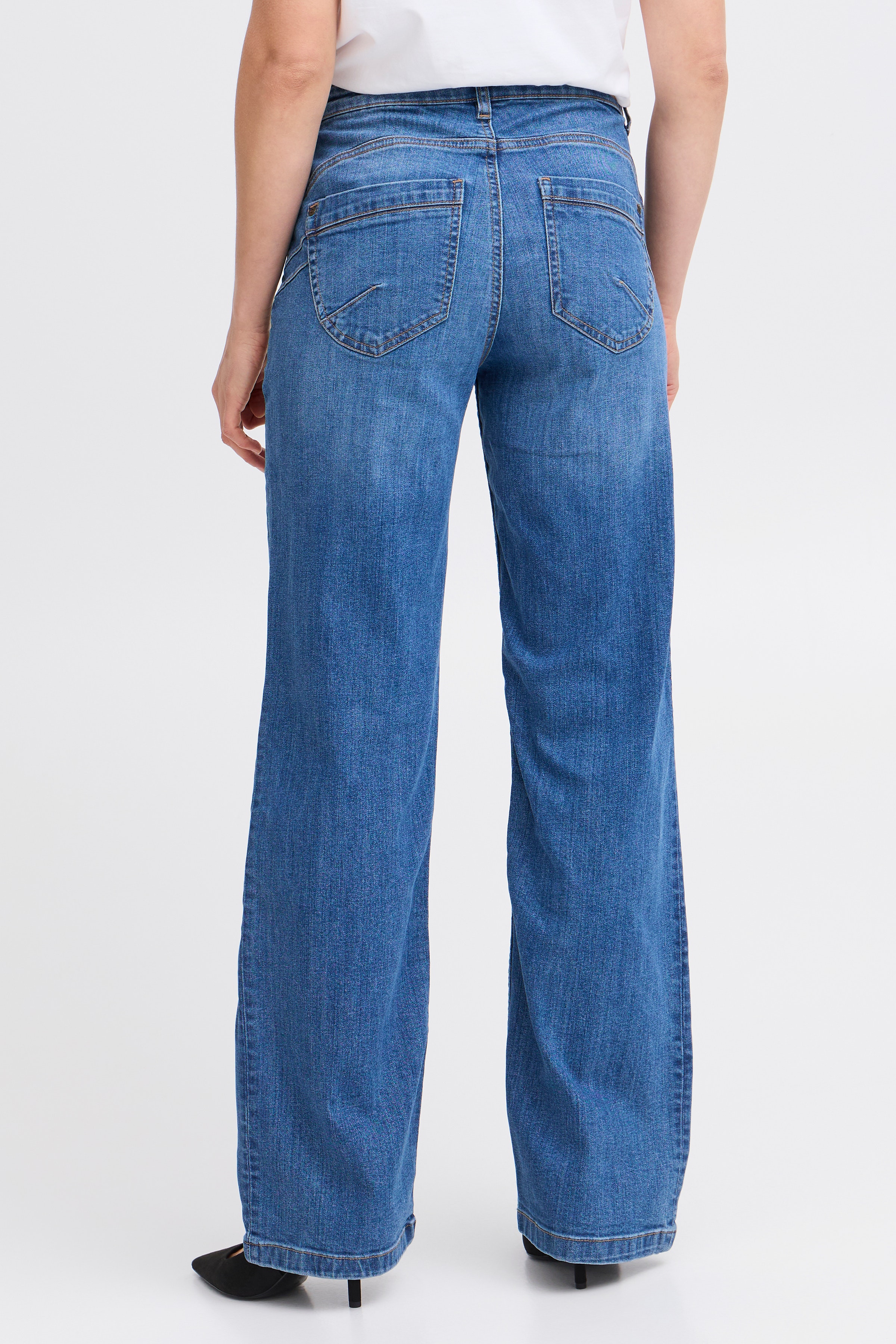 FRSELMA Jeans LOOKBOOK FRONT 20616147-201425