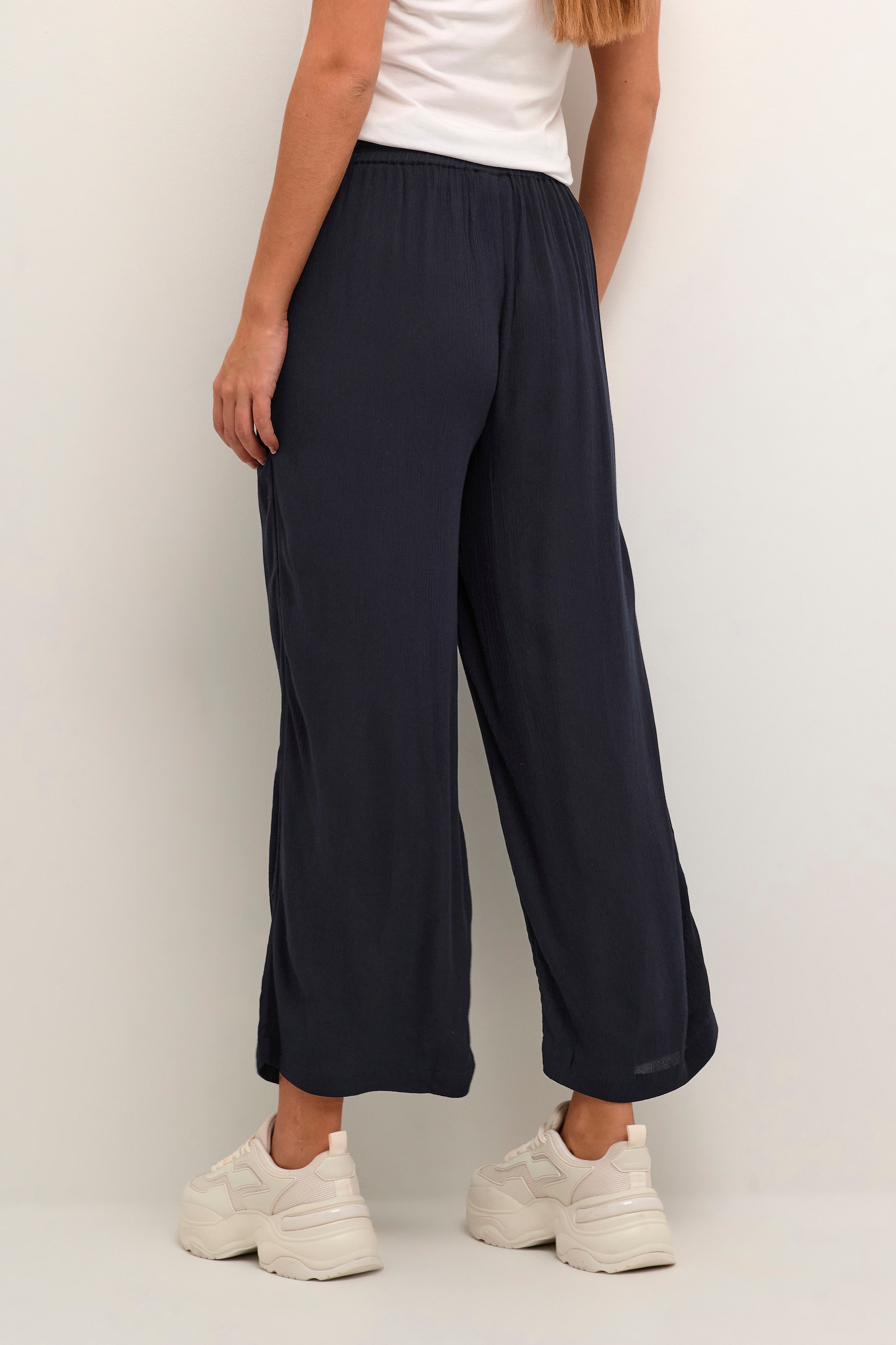 KAdacia Trousers LOOKBOOK BACK 10506454-194020