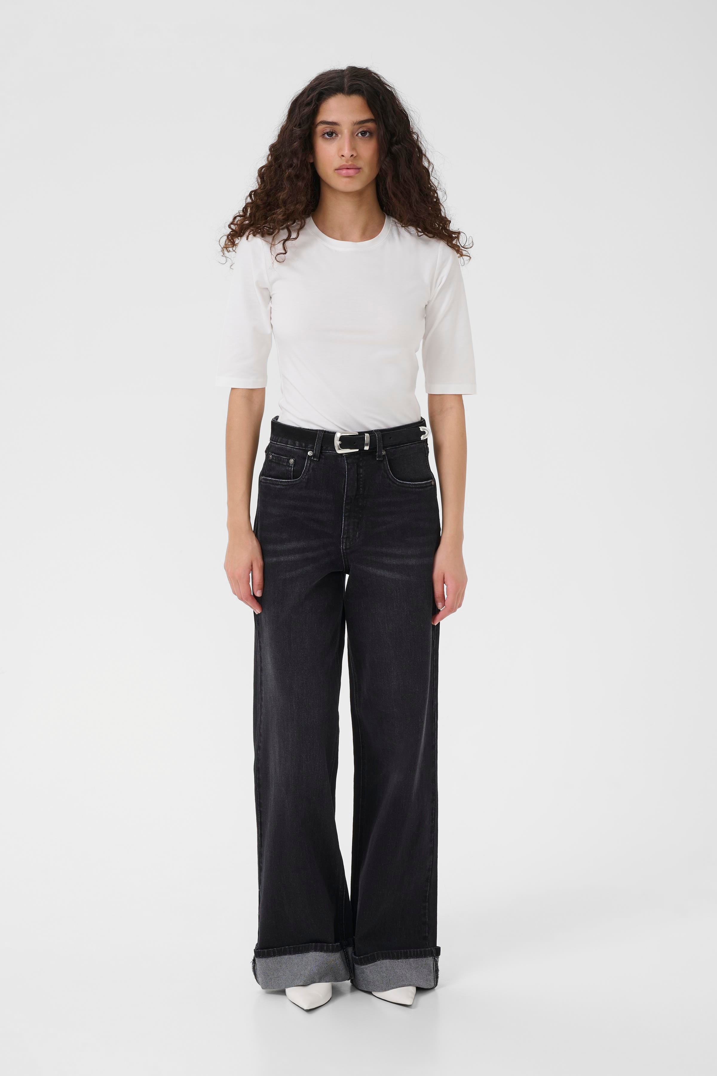 GZmida T-shirt LOOKBOOK FRONT 10910957-110103