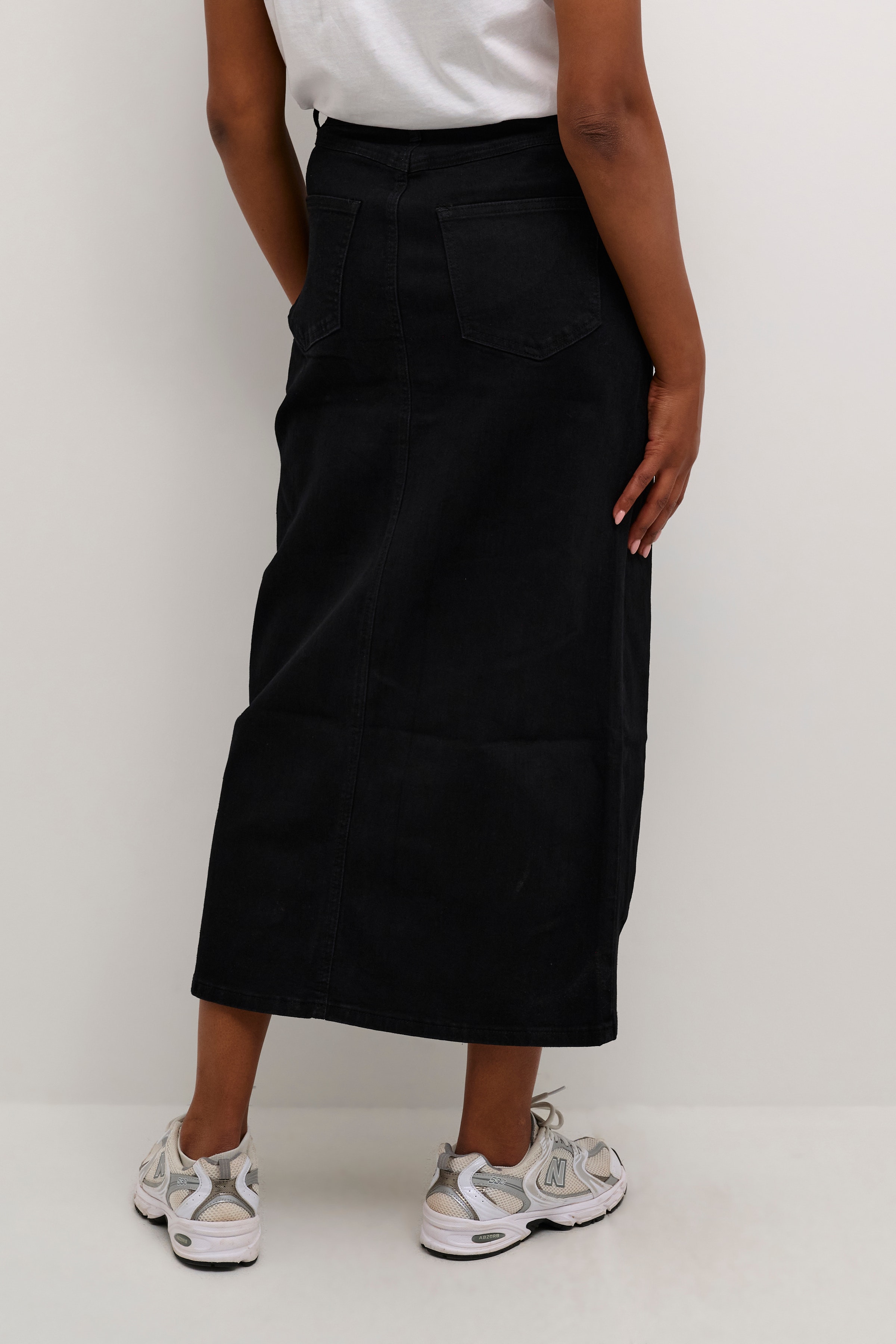 KAsinem Denim Skirt LOOKBOOK BACK 10508064-100121