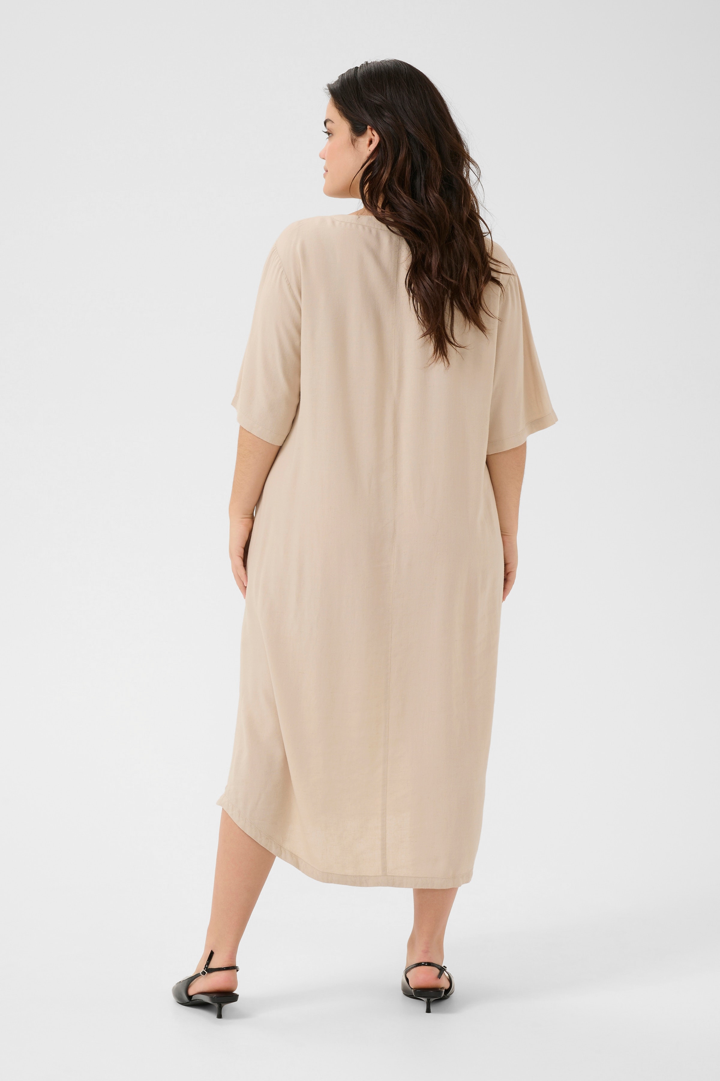 KCmille Linen dress LOOKBOOK BACK 10582218-151305