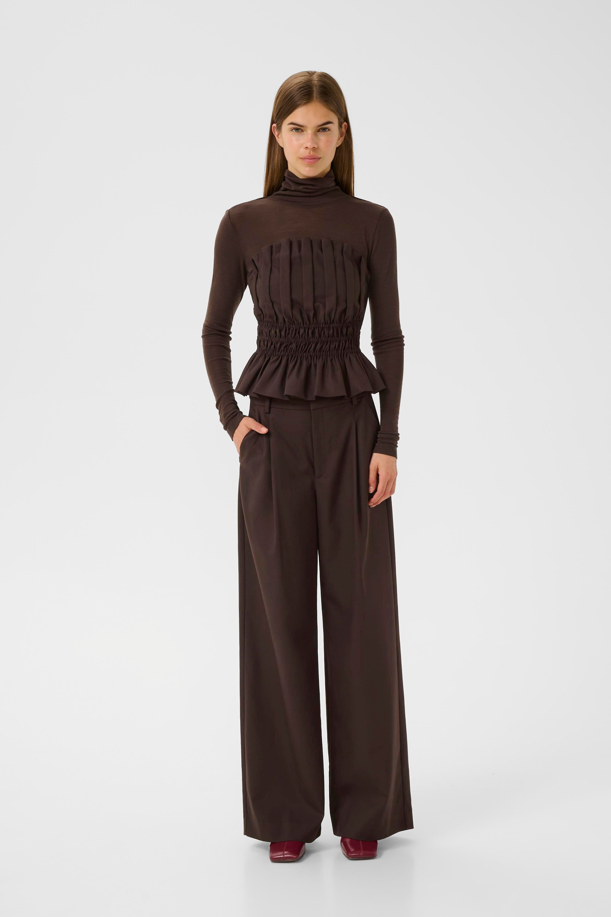 GZpaula Hose LOOKBOOK FRONT 10910627-191106