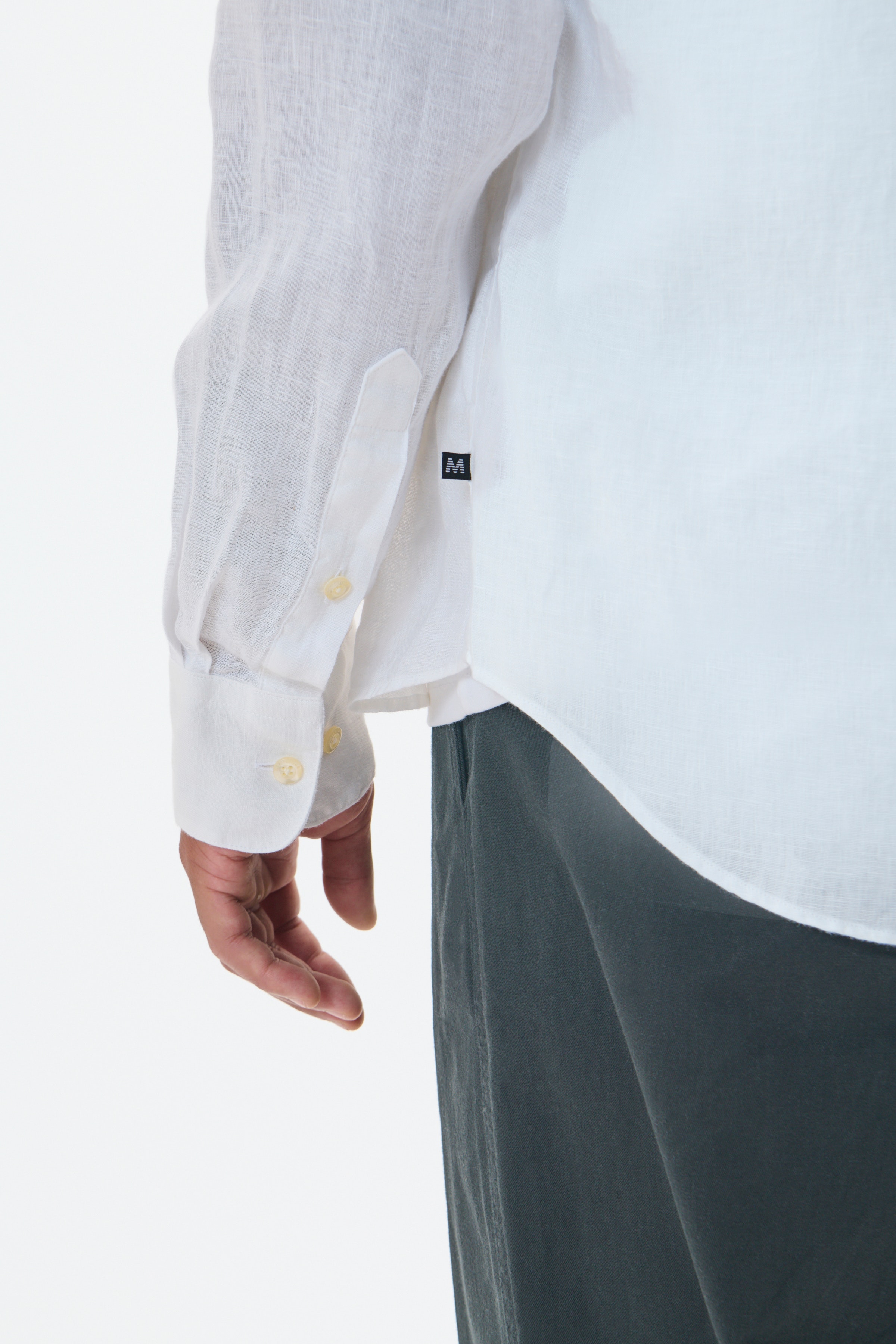 MAmarc linen shirt LOOKBOOK DETAIL 30205841-114001