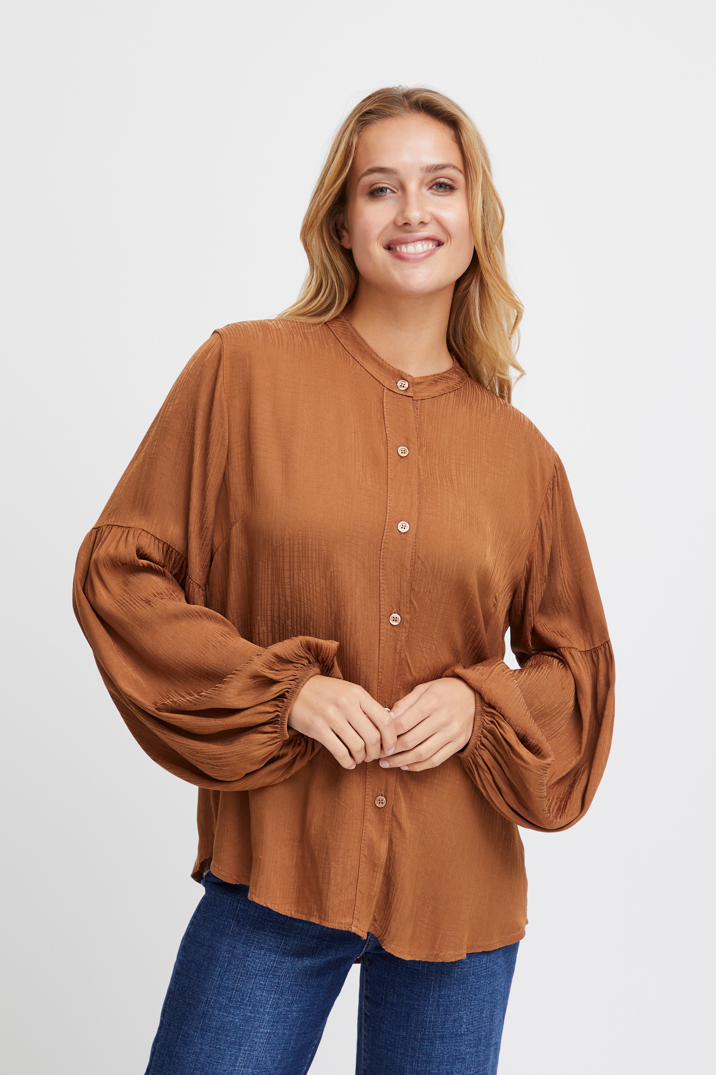 SBPAJA Skjorte LOOKBOOK FRONT 22100331-171430