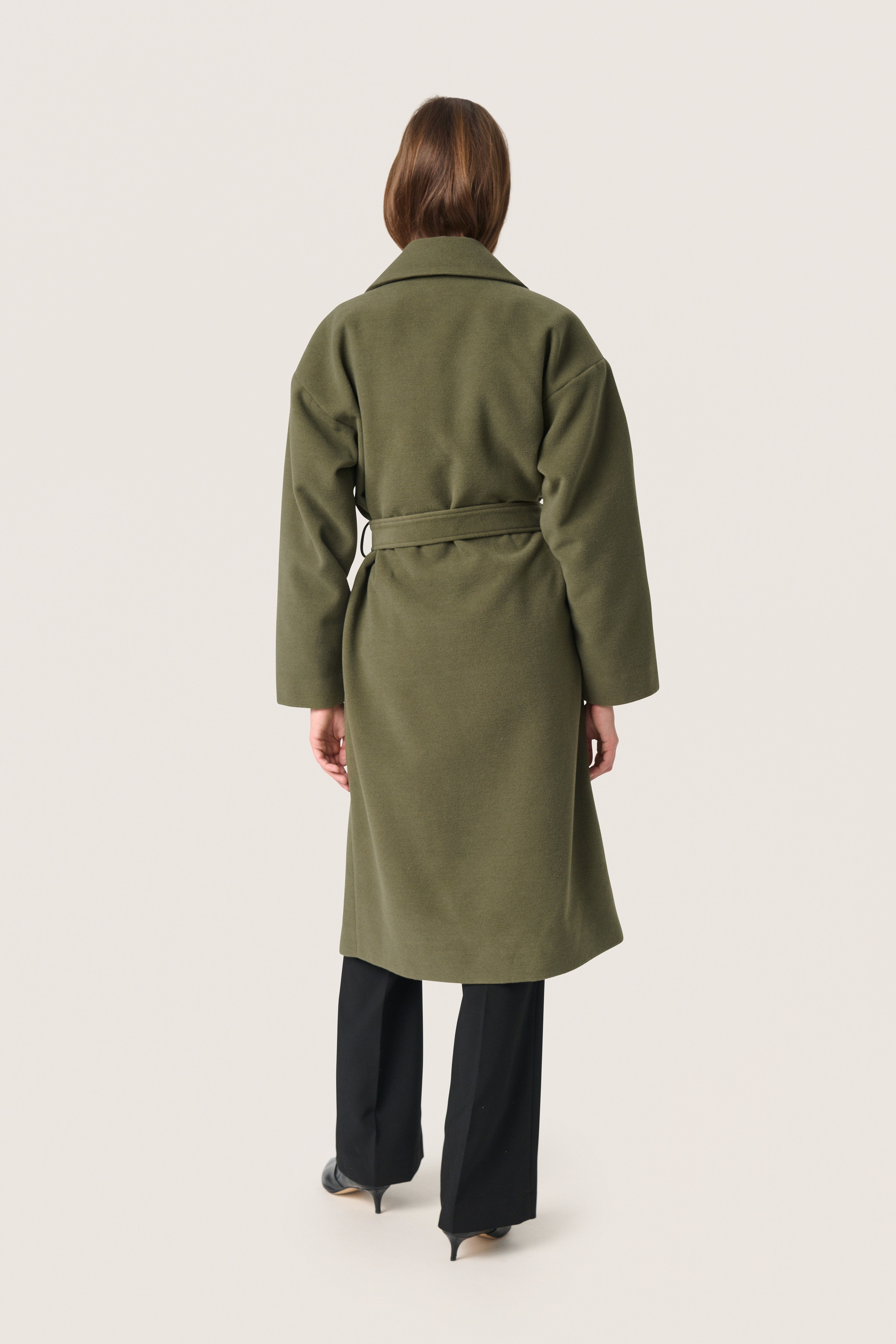 SLRubie Coat LOOKBOOK BACK 30407507-190511