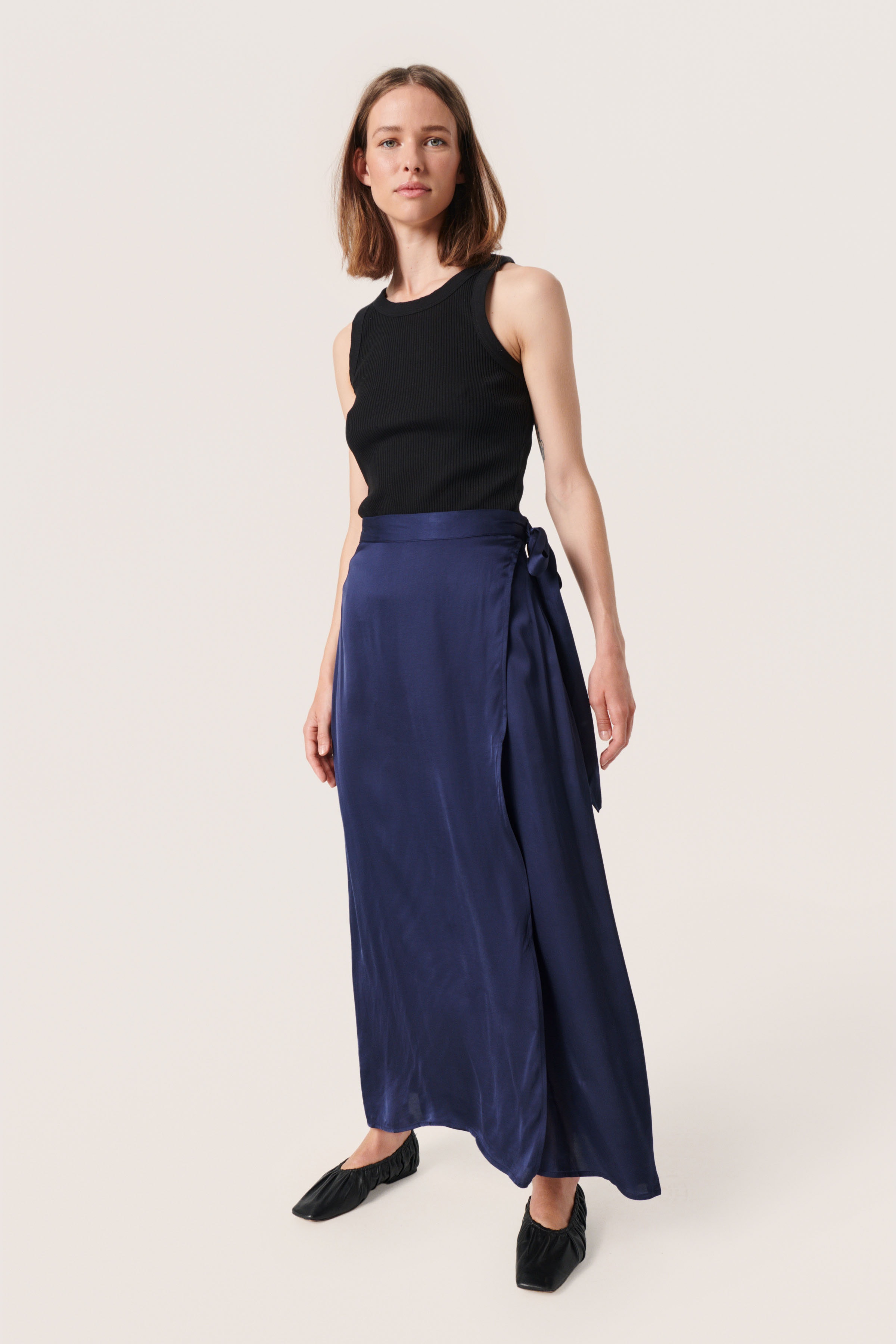 SLEline rok LOOKBOOK FRONT 30406720-193924