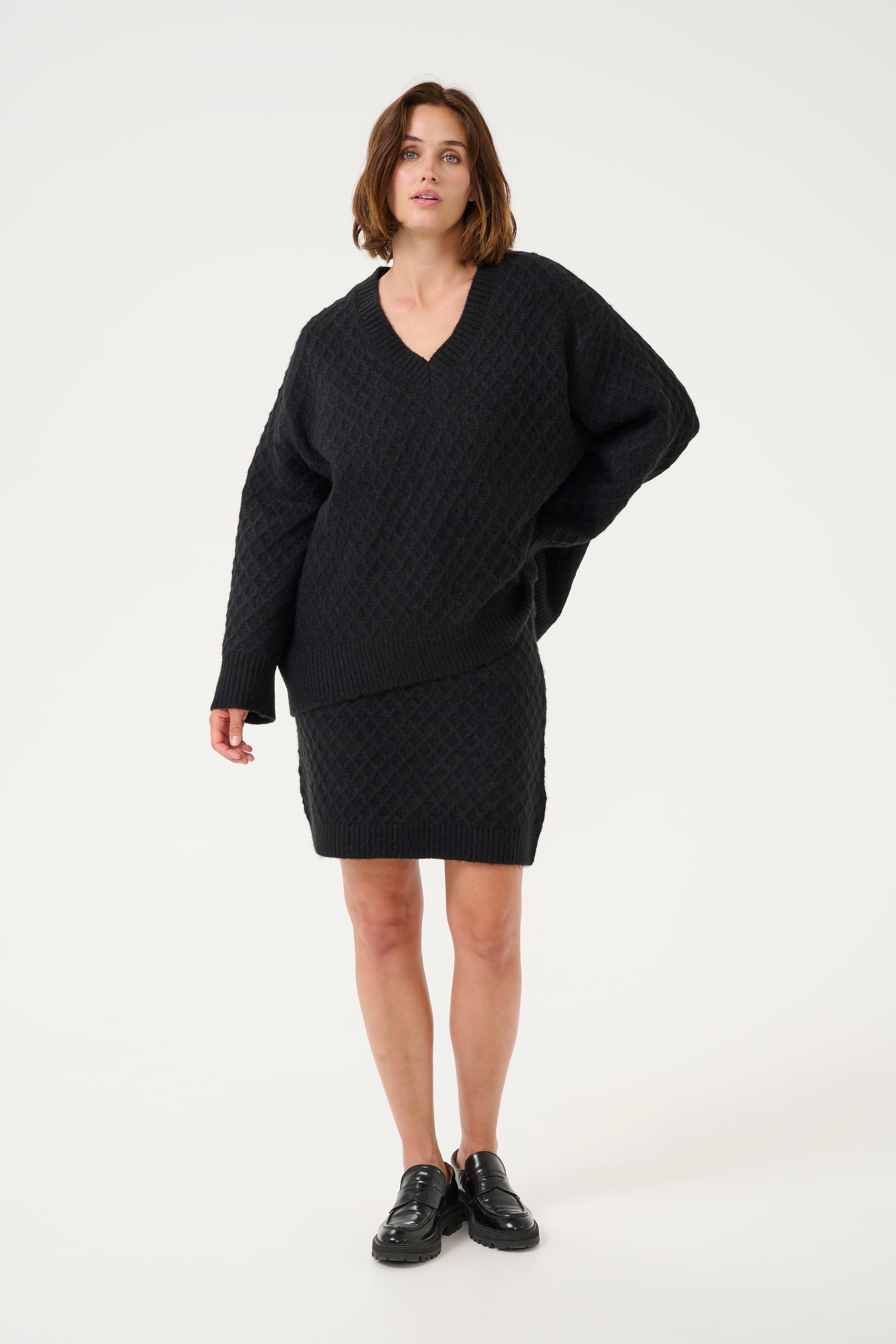 KAselma Pullover LOOKBOOK FRONT 10509076-100121