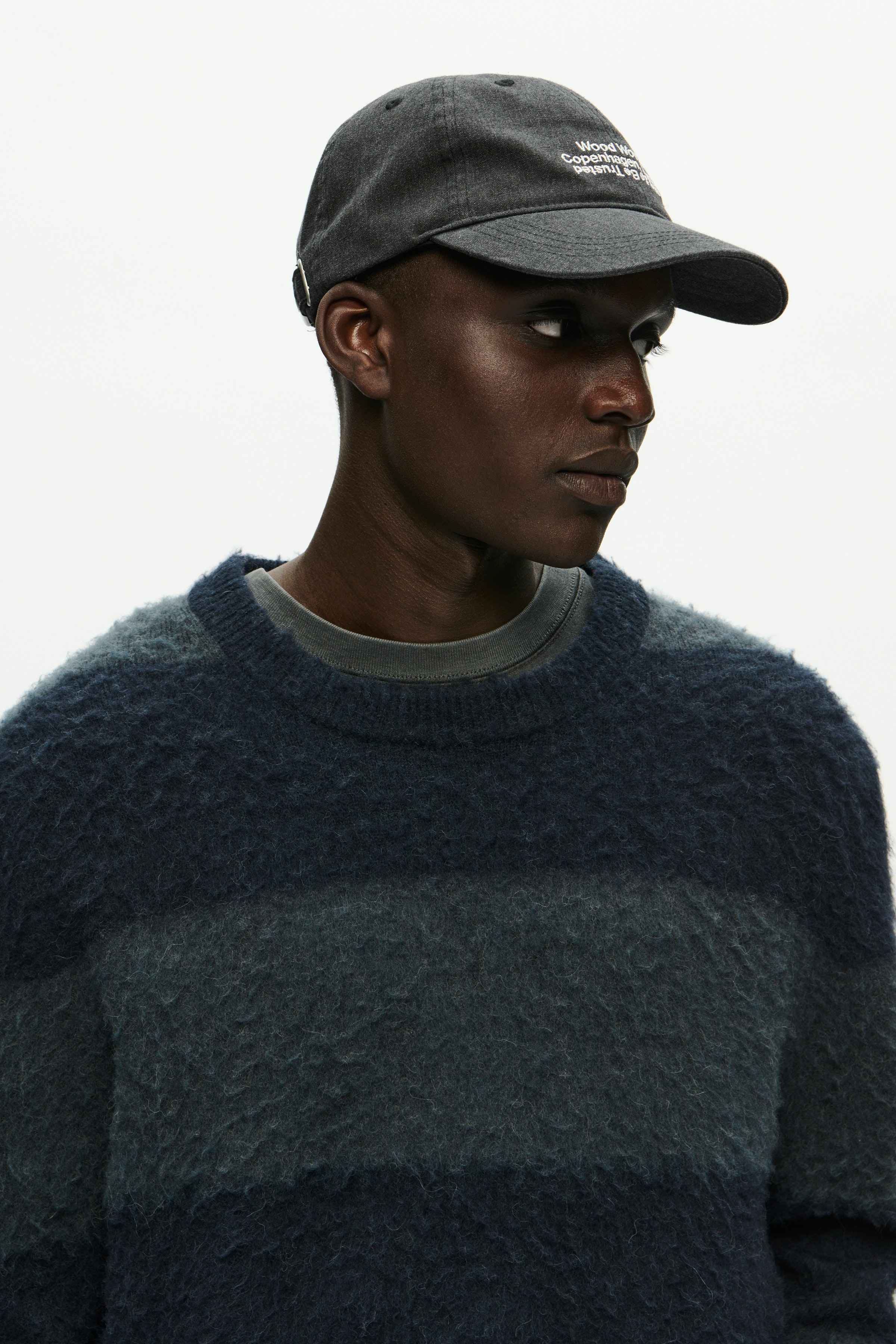 WWLevi Pullover LOOKBOOK DETAIL 30251851-304080