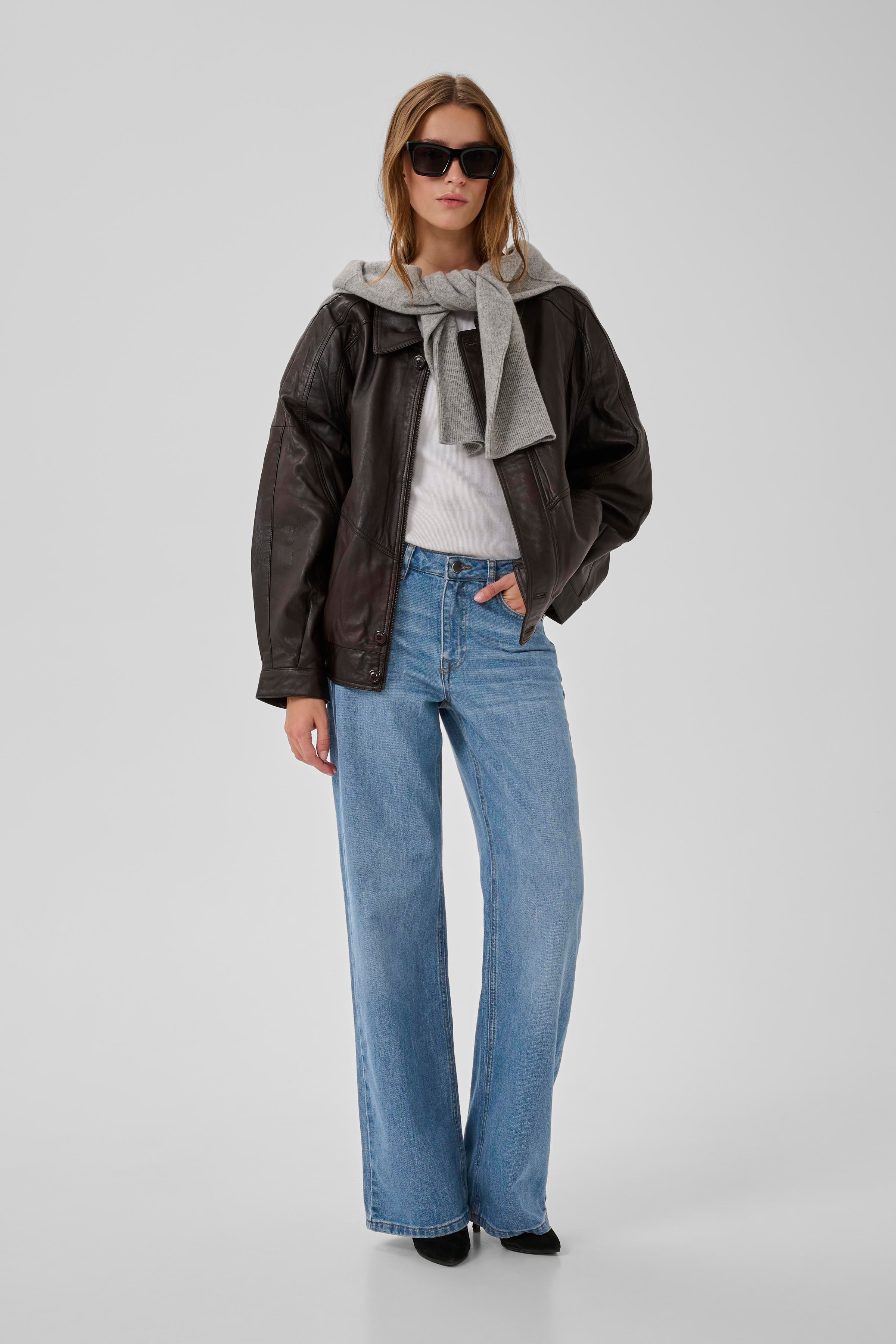 05 THE LOUIS HIGH WIDE LOCATION NONE 10704222-100054