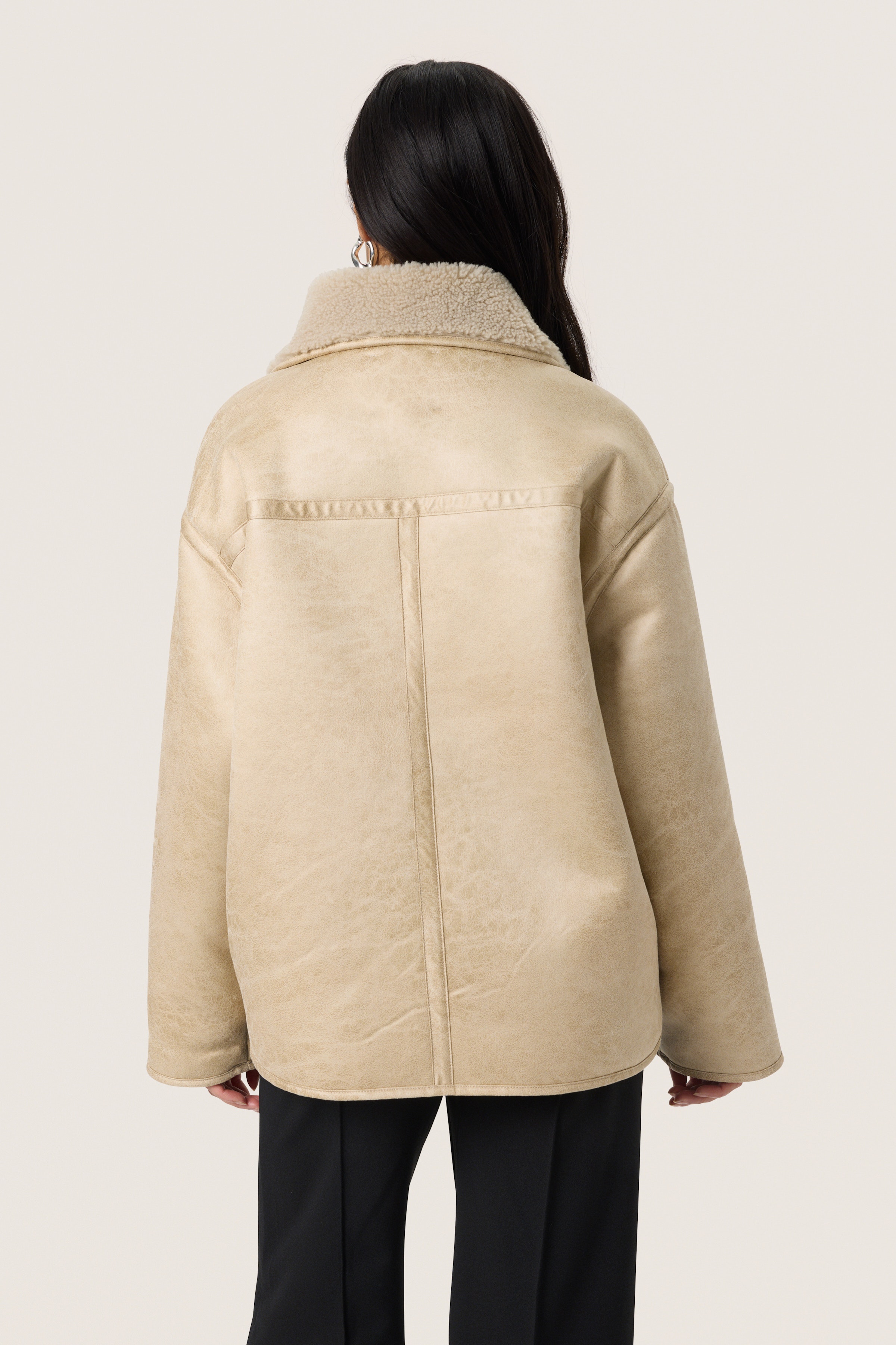 SLEvannah Outerwear LOOKBOOK BACK 30408254-130404