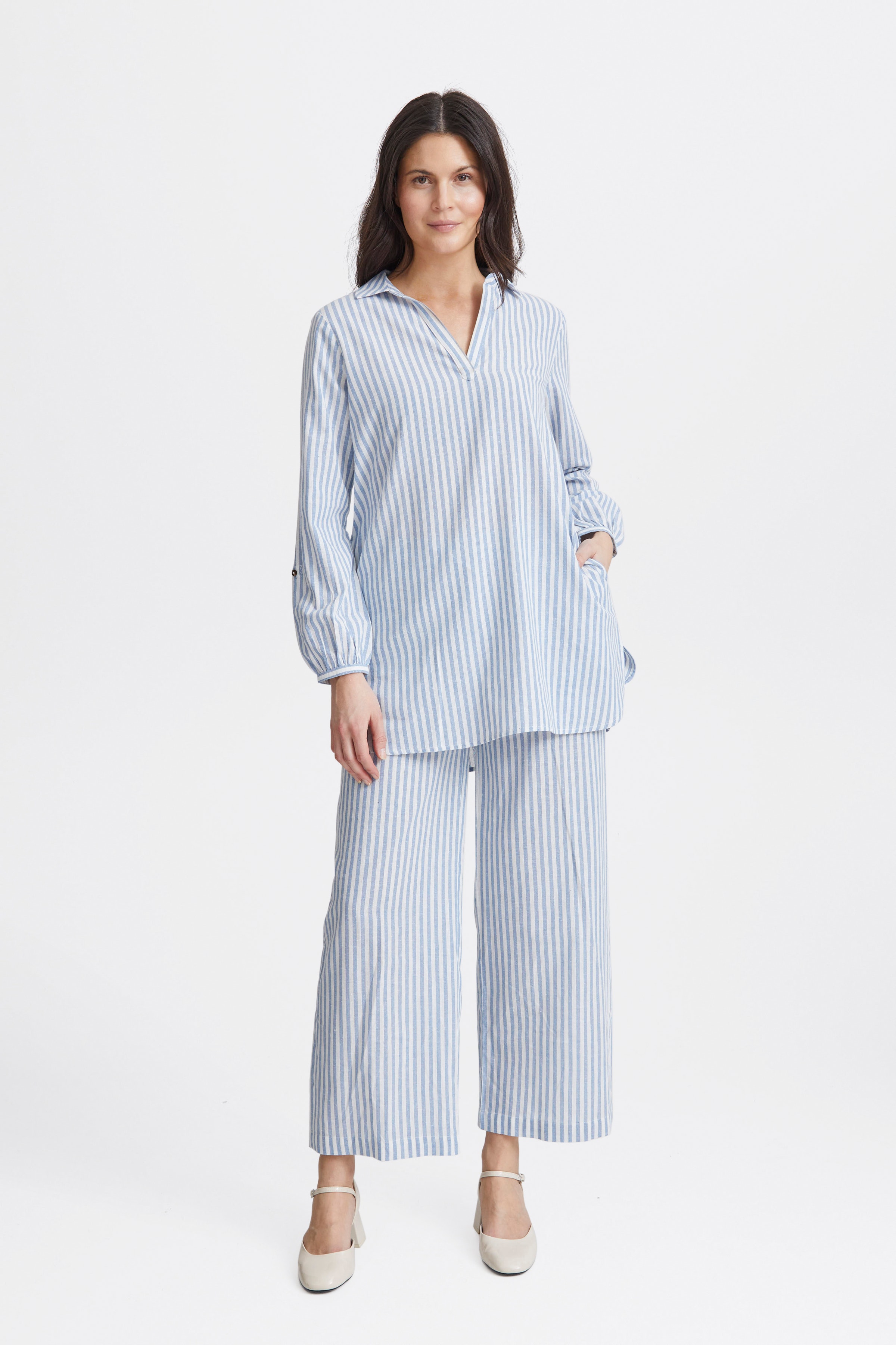 FXBONNIE Tunika LOOKBOOK FRONT 20615305-202816