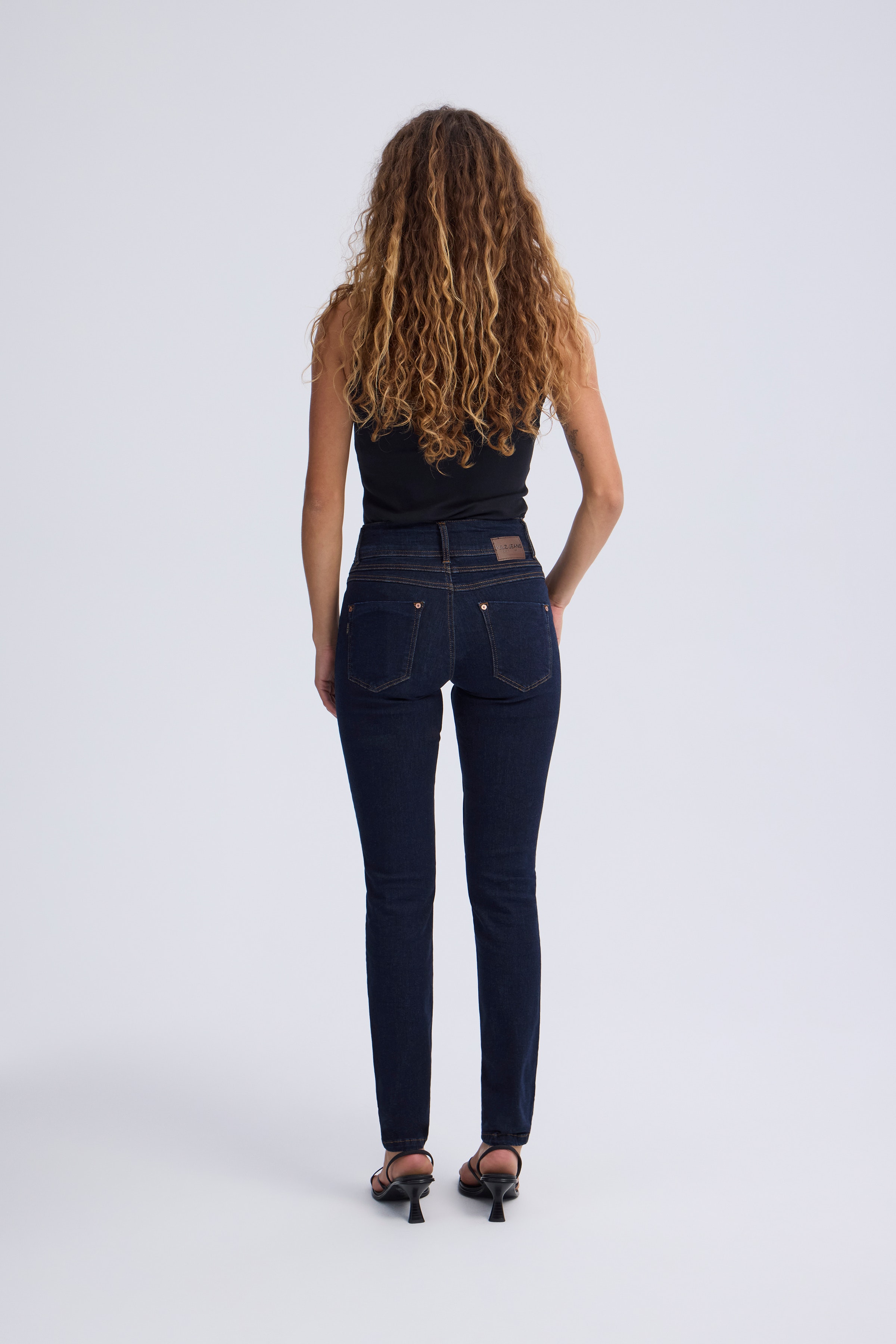 PZSUZY Jeans LOOKBOOK BACK 50206183-202124