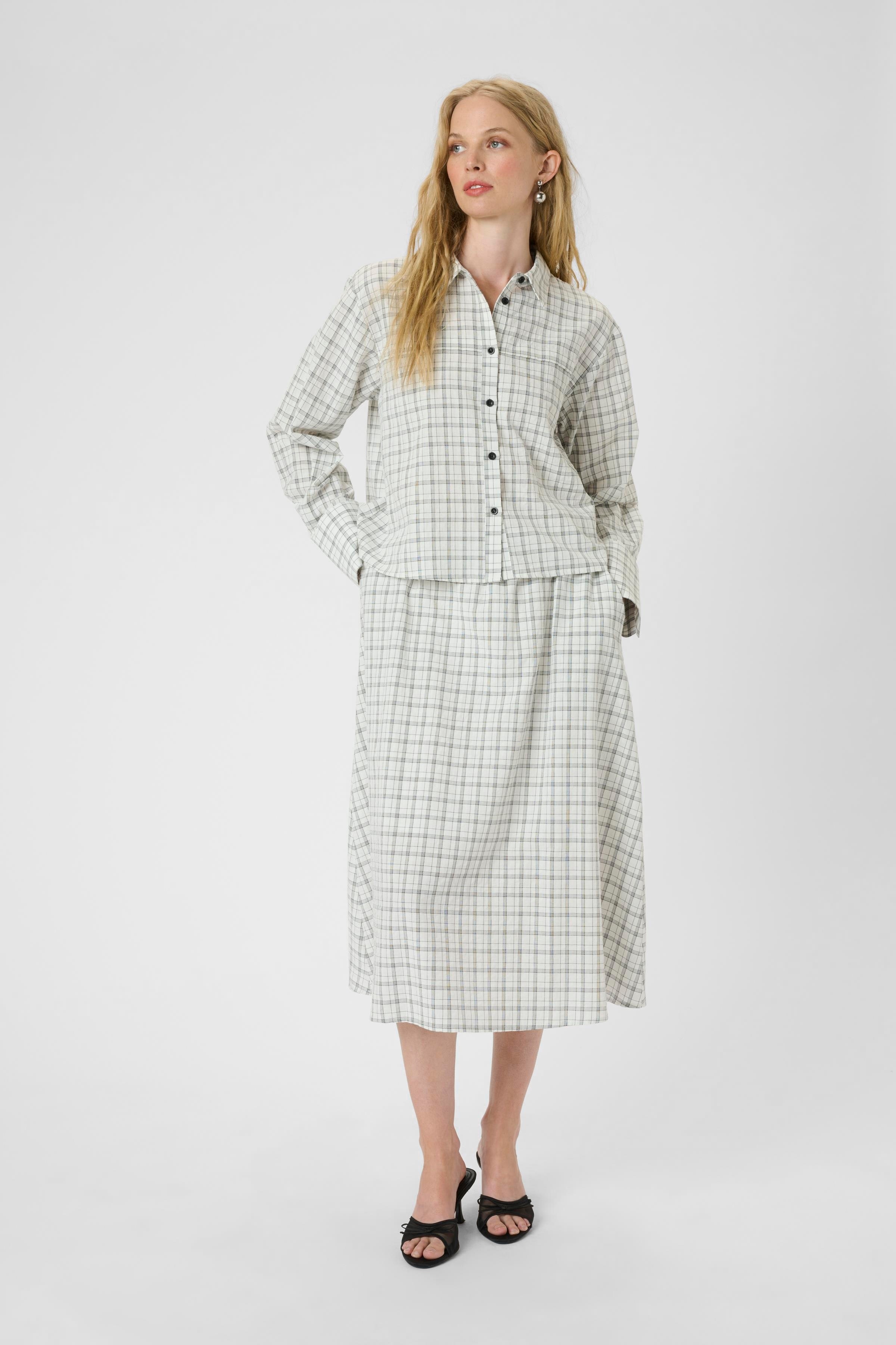 KBAlexandra Skirt LOOKBOOK FRONT 10105823-108975