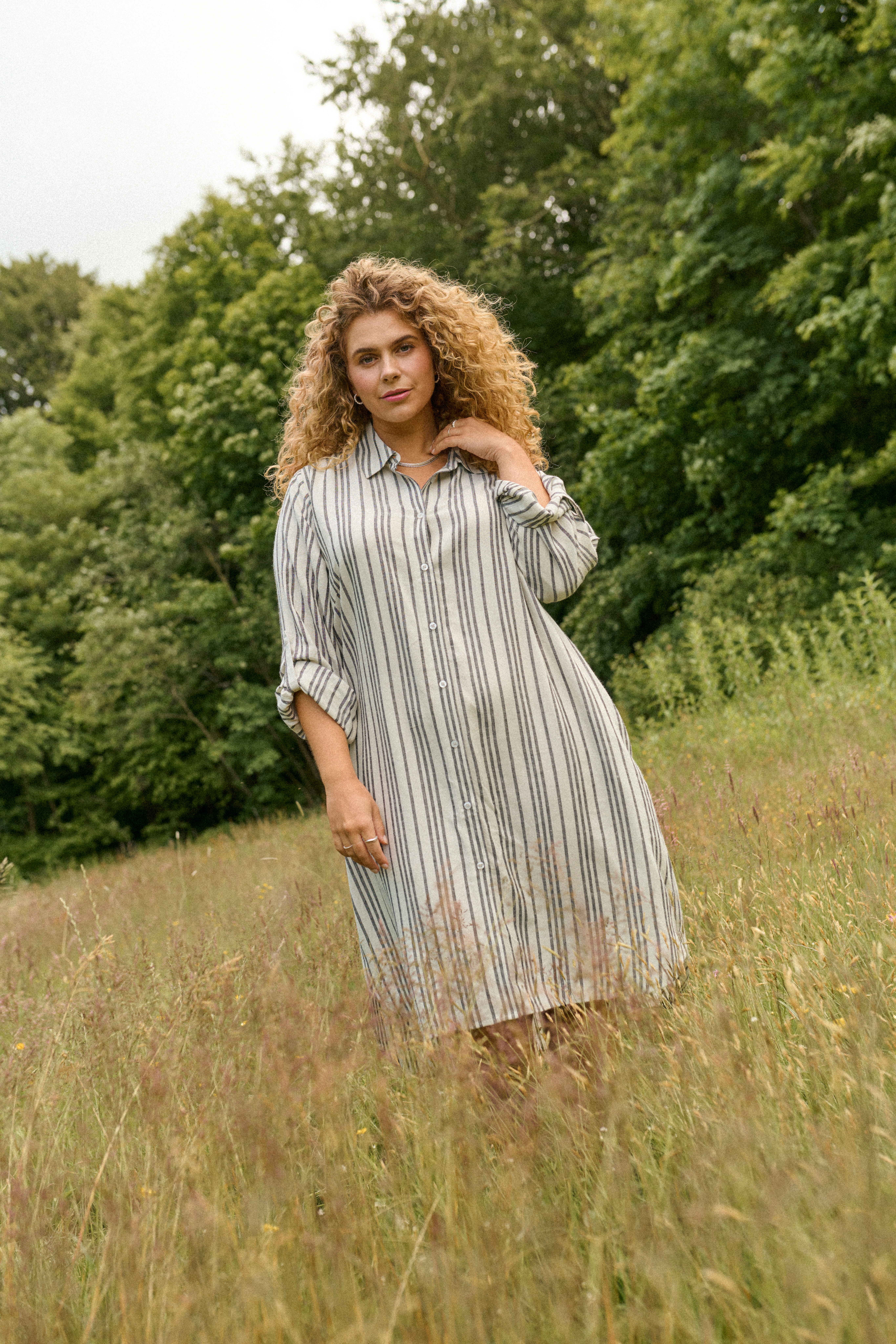 KCmille Leinenleid LOCATION NONE 10582213-107124